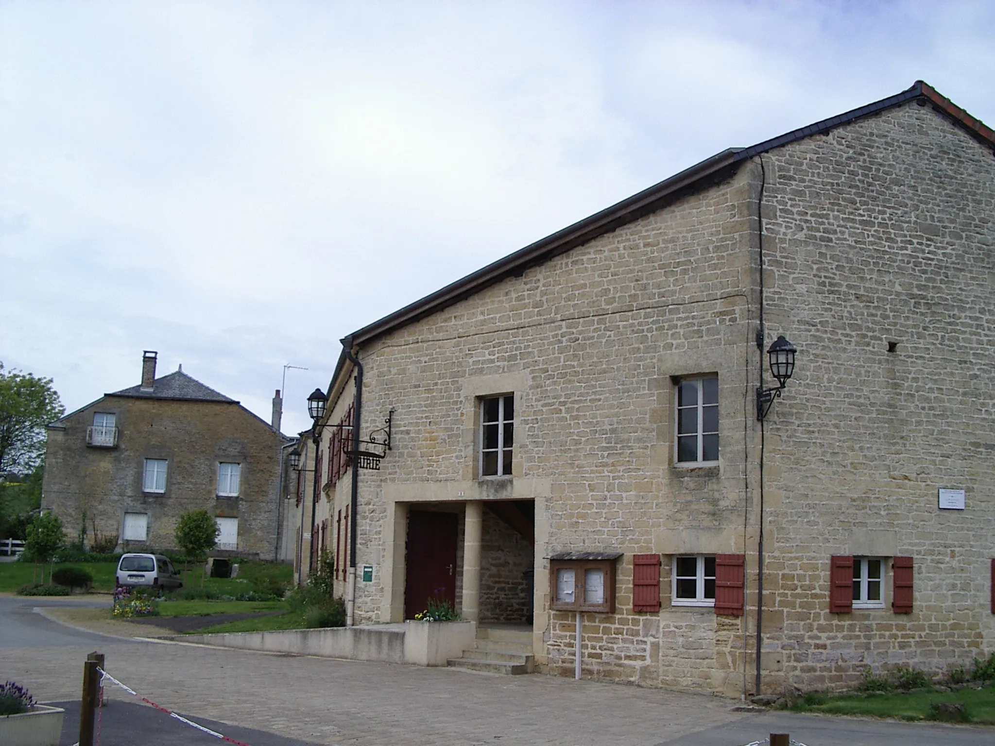 Photo showing: Mairie, Mondigny, departement des Ardennes, France