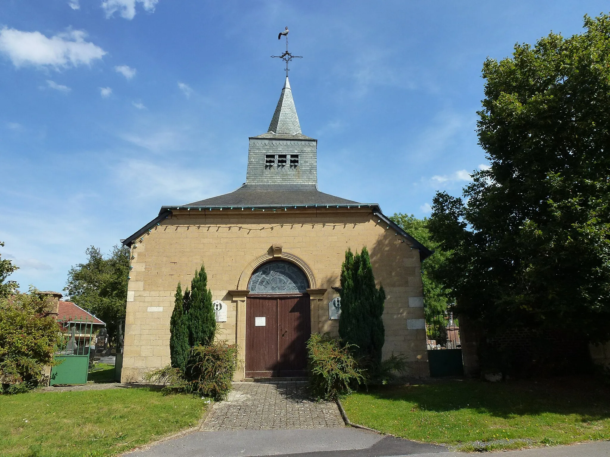 Photo showing: Villers-sur-le-Mont (Ardennes) église, façade