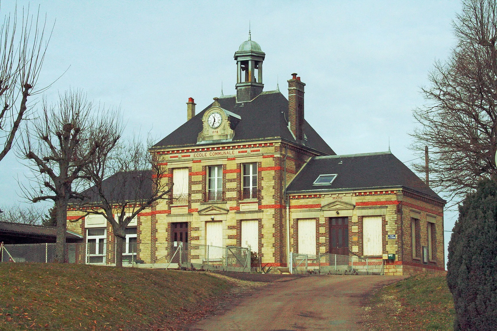 Photo showing: mairie de Souligny dans l'Aube (France)