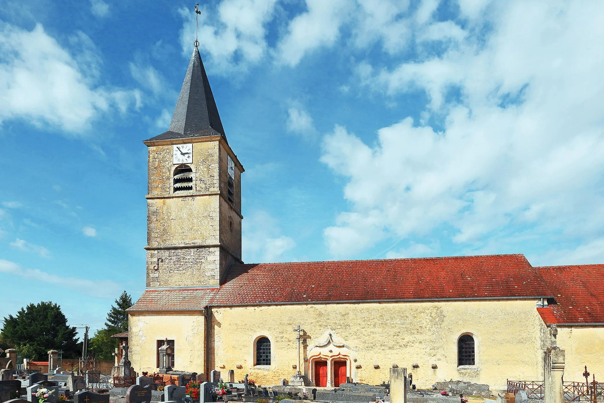 Photo showing: Église Saint-Pierre-ès-Liens de Veuxhaulles-sur-Aube