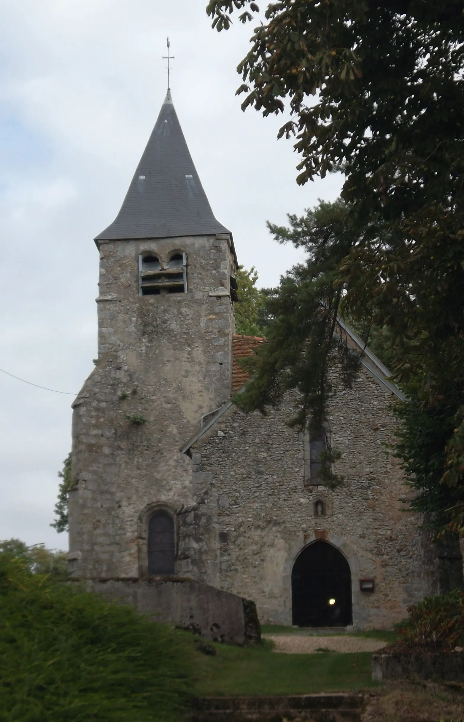 Photo showing: Façade de l'église Saint-Martin de Mœurs (Marne, France).