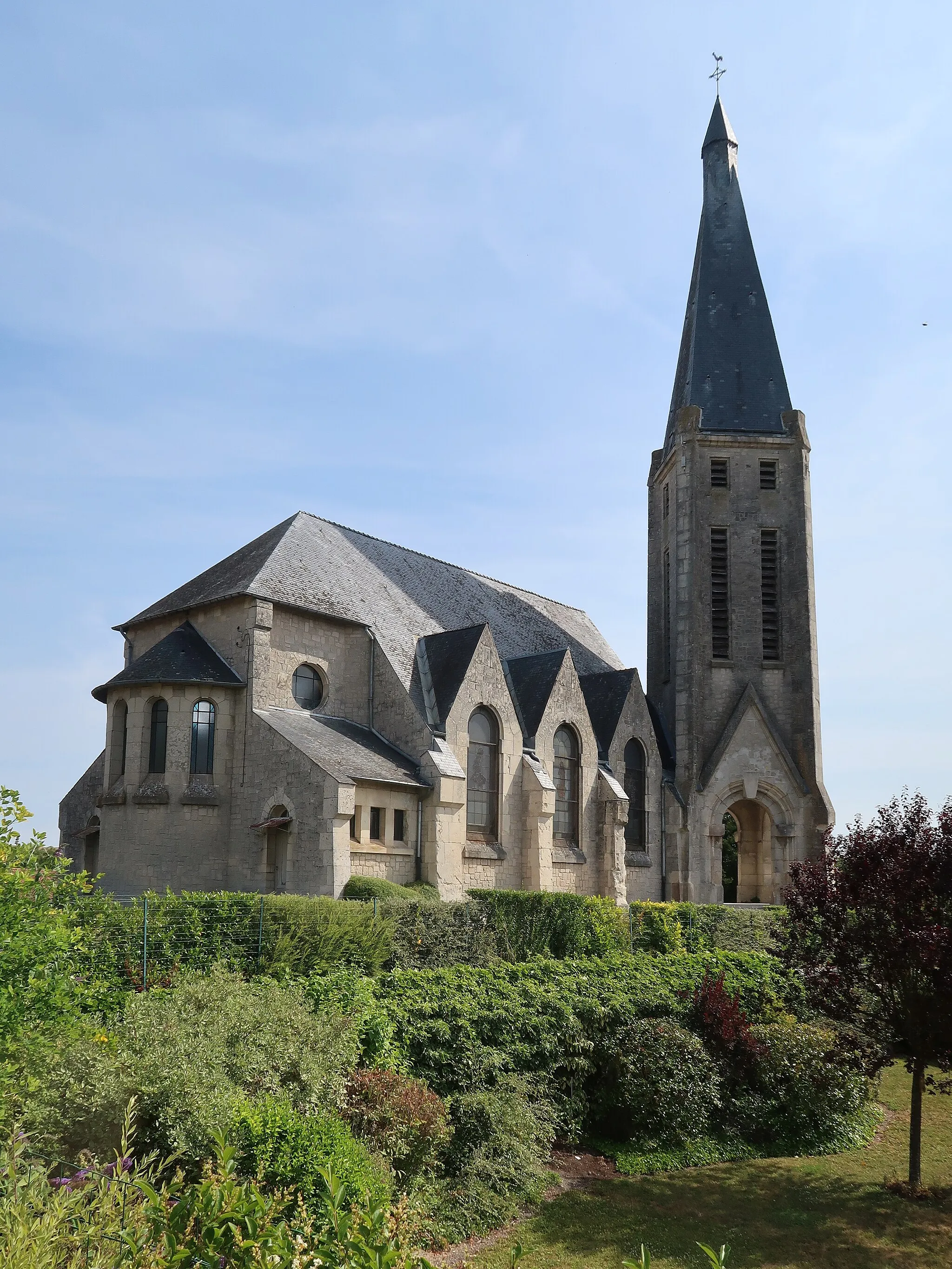 Photo showing: Manre, église