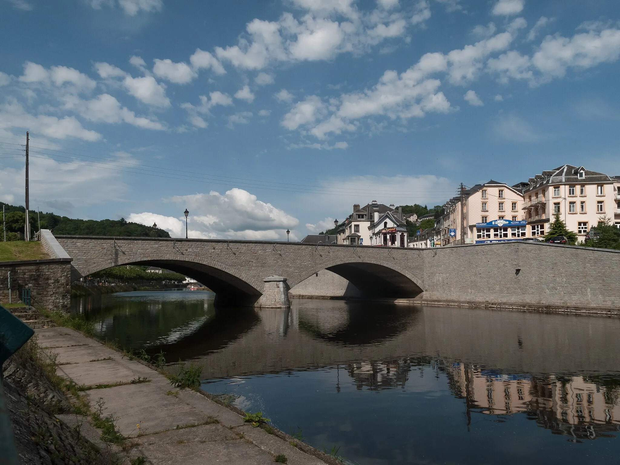 Photo showing: Bouillon, bridge (Pont de France) across la Semois