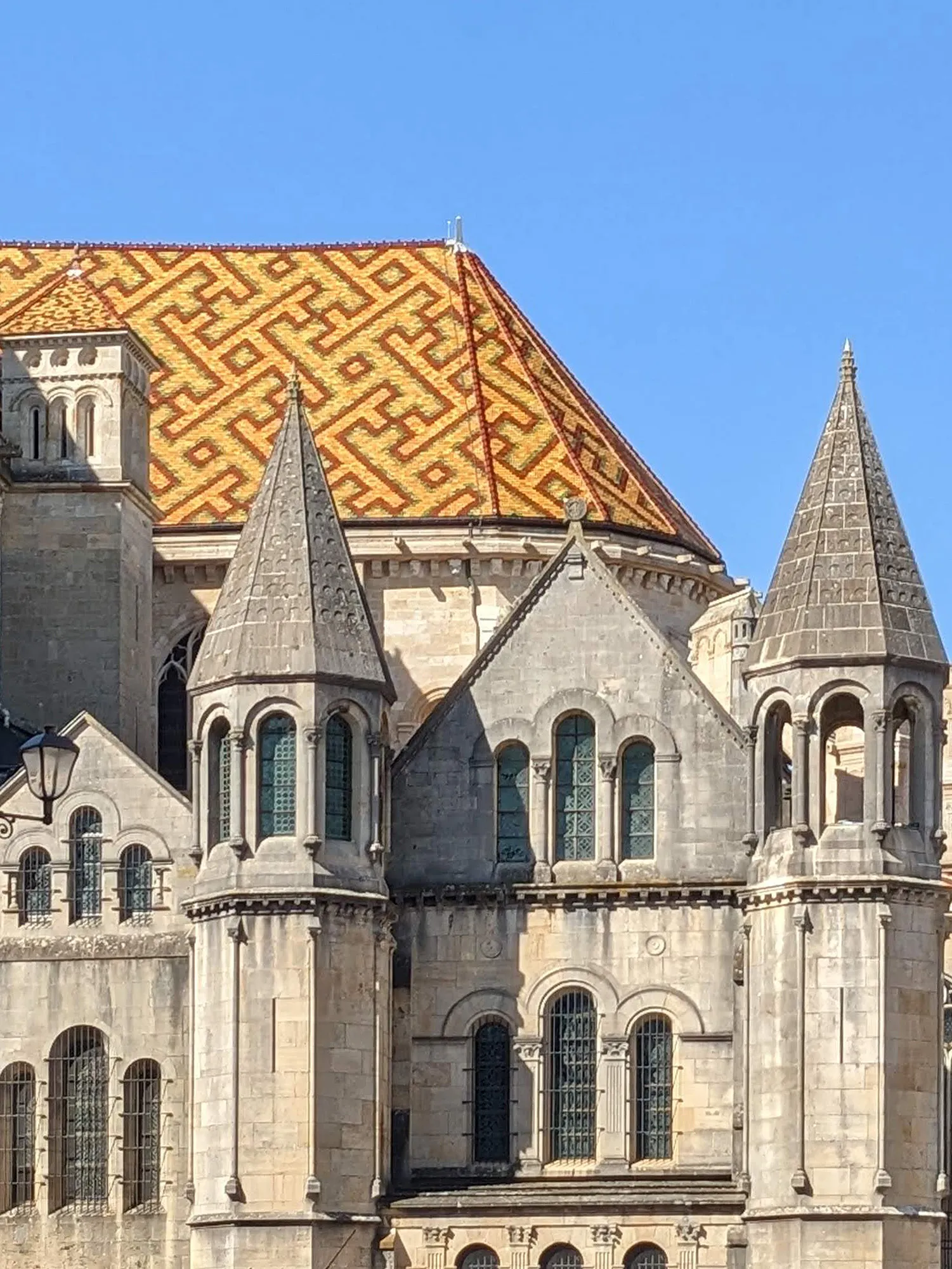 Photo showing: Arrière de la cathédrale de Langres