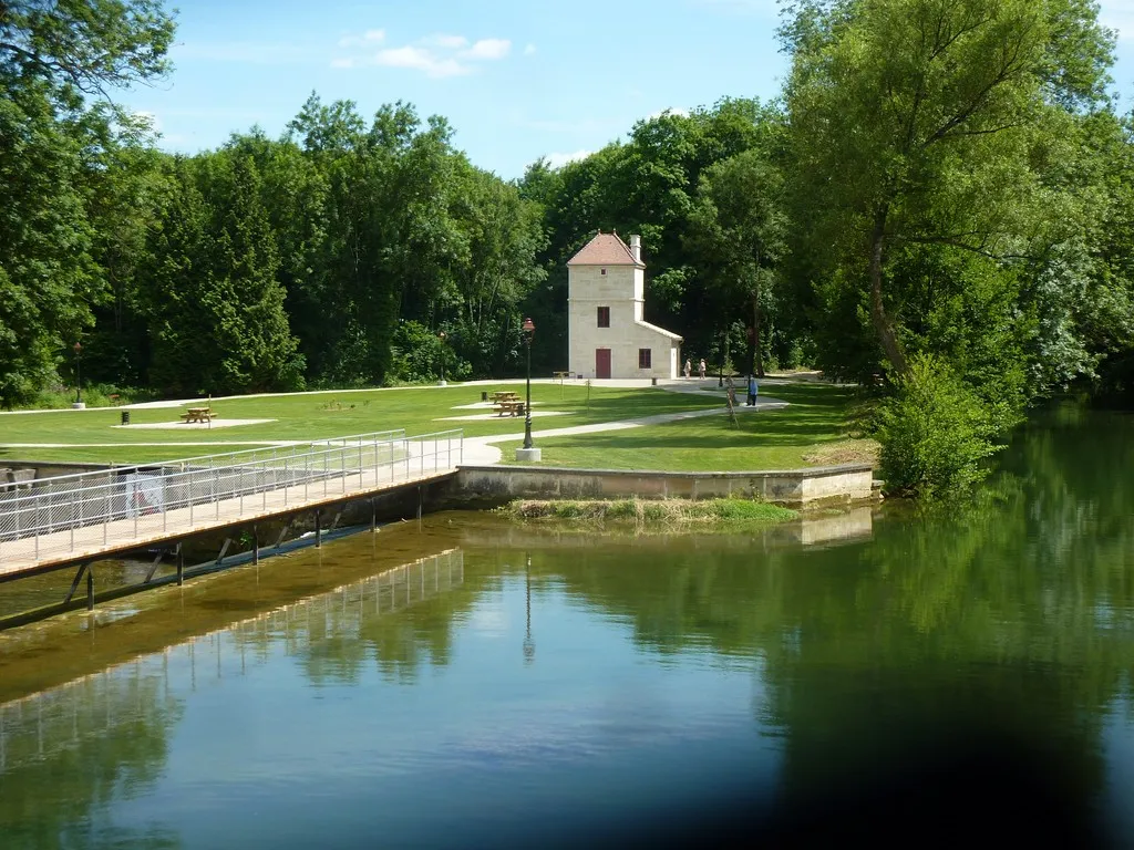 Photo showing: Cavé : vue générale et pigeonnier