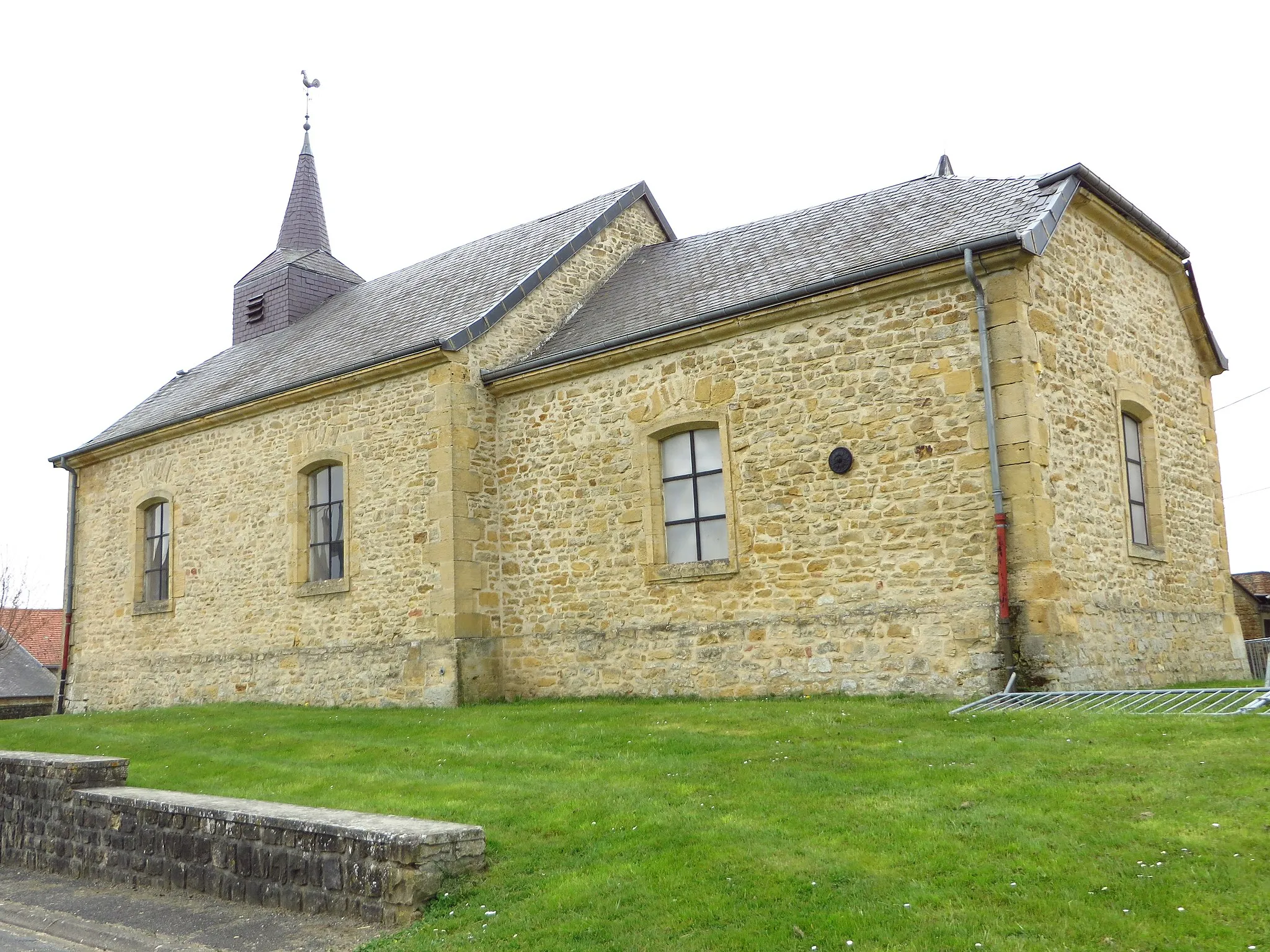 Photo showing: Intérieur, vue du bas-côté