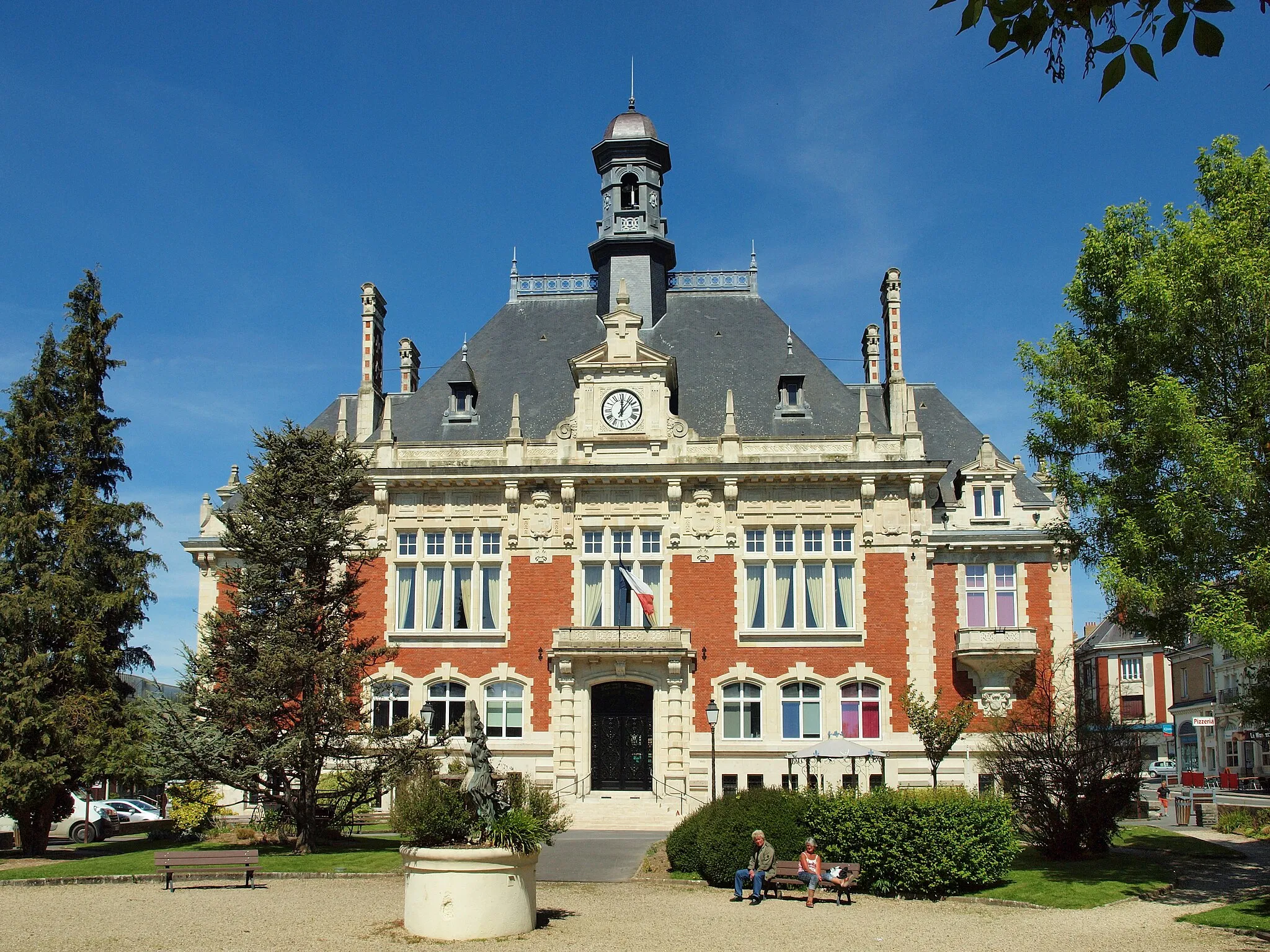 Photo showing: Hôtel de ville de Rethel (Ardennes, France)