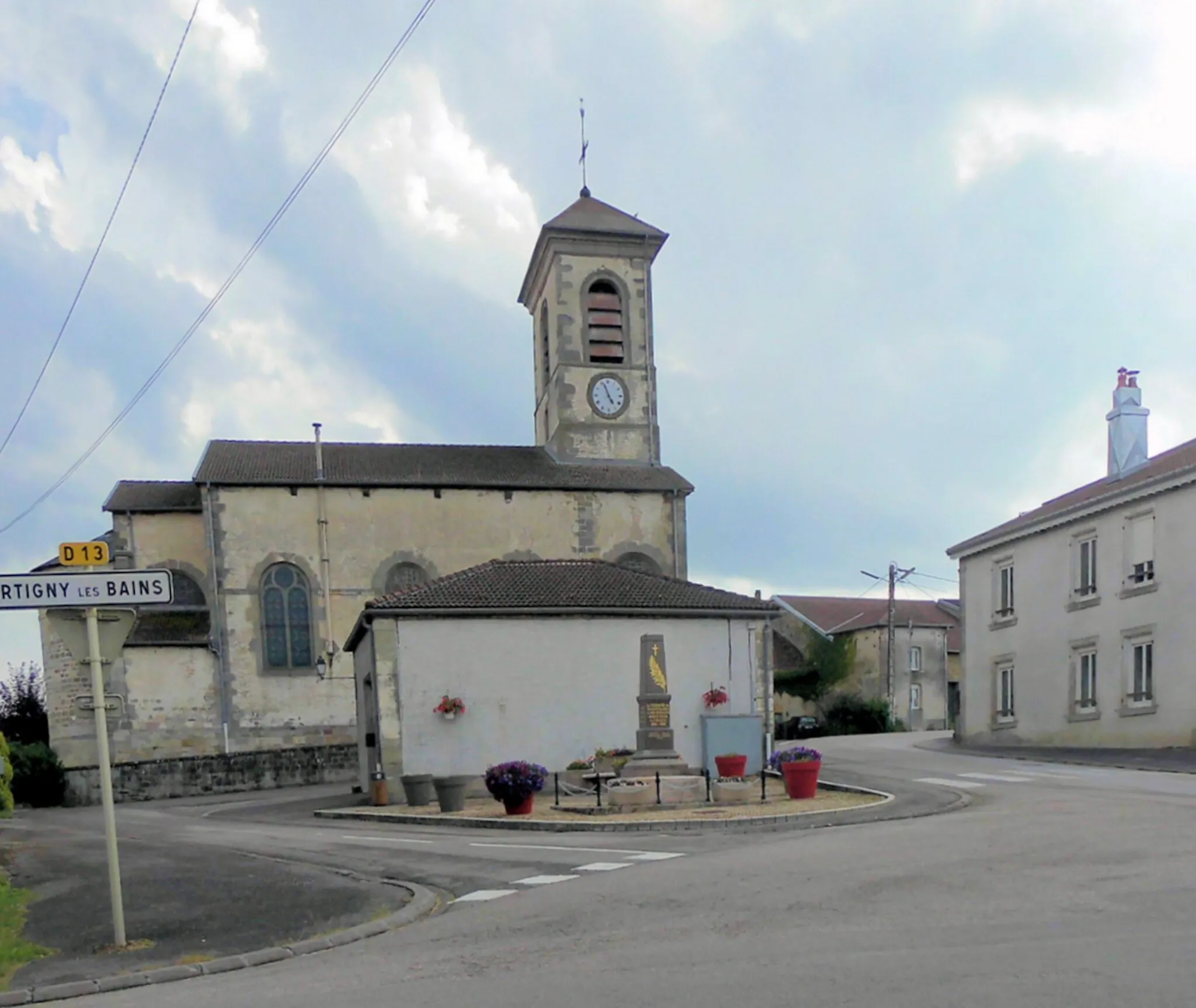 Photo showing: L'église Saint-Maurice à Crainvilliers, côté nord