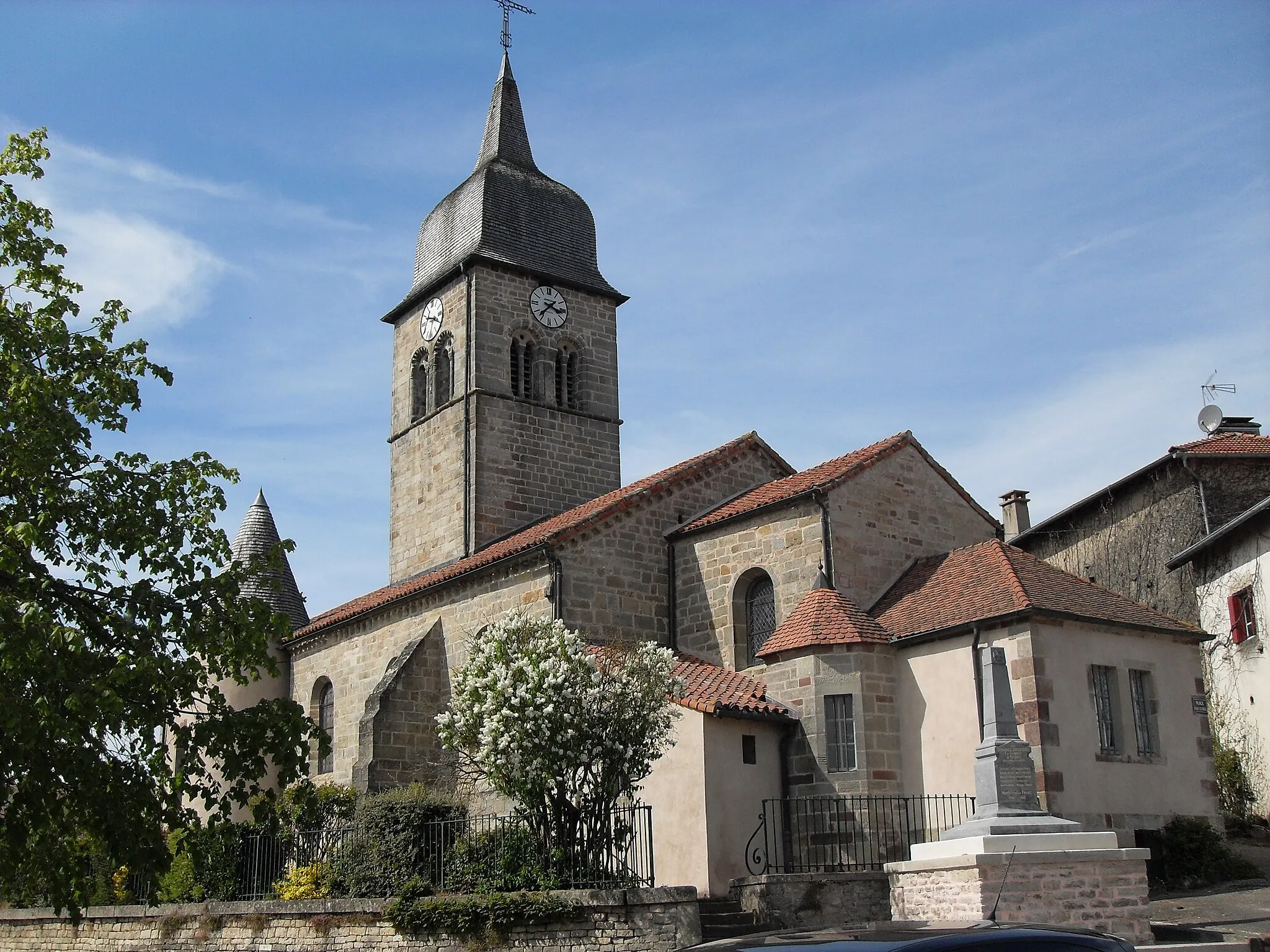 Photo showing: L'église Saint-Brice d'Isches