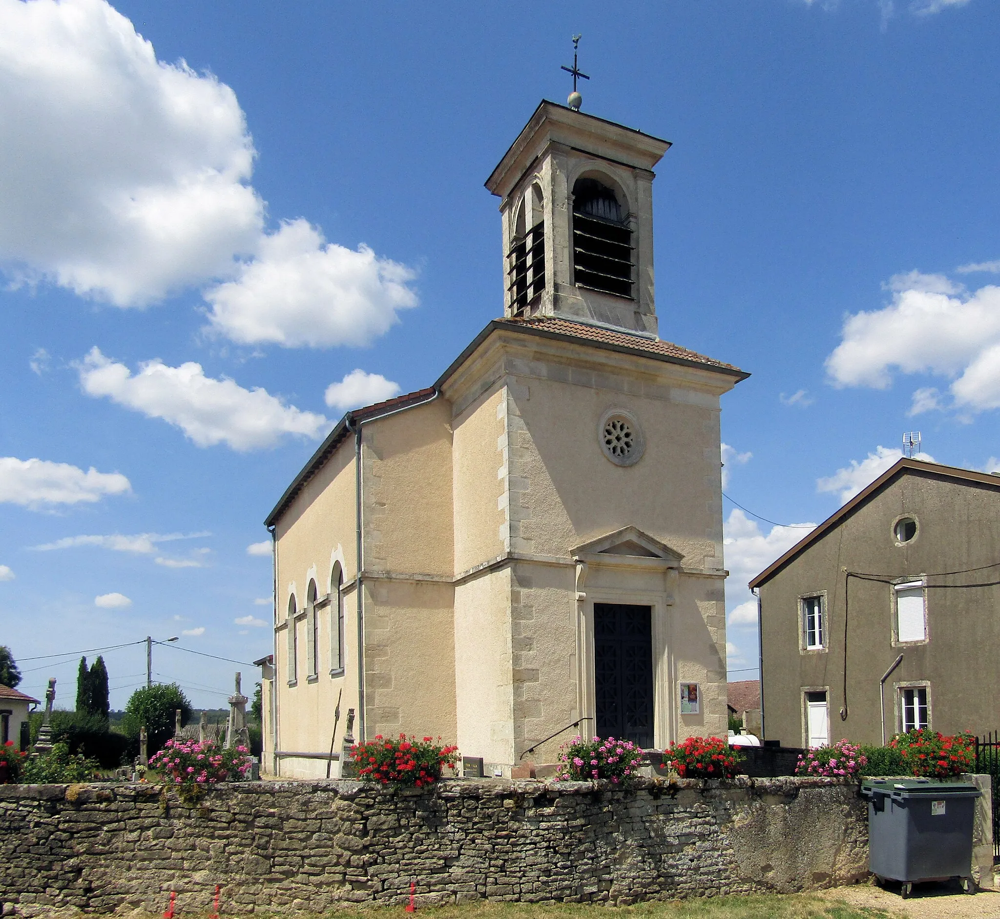 Photo showing: L'église Saint-Didier de Seraumont, côté sud