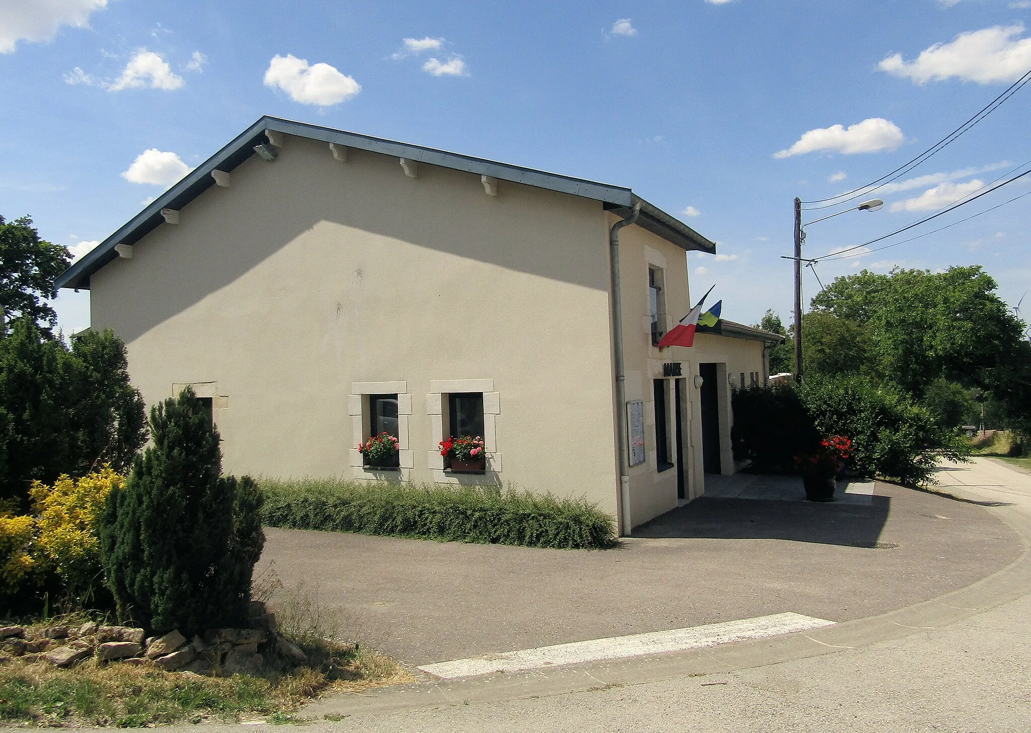 Photo showing: La mairie de Seraumont