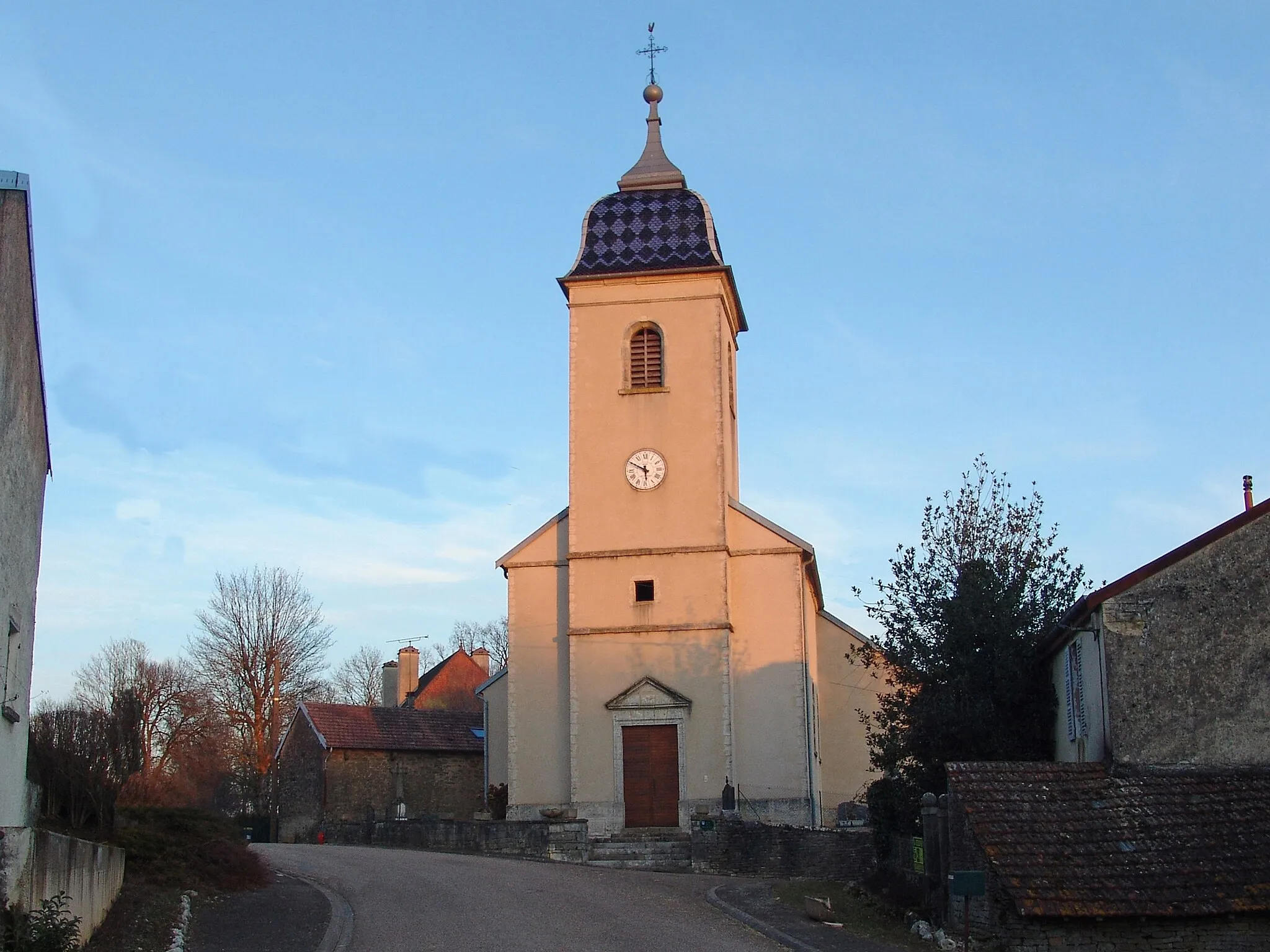 Photo showing: Kerk Argillières