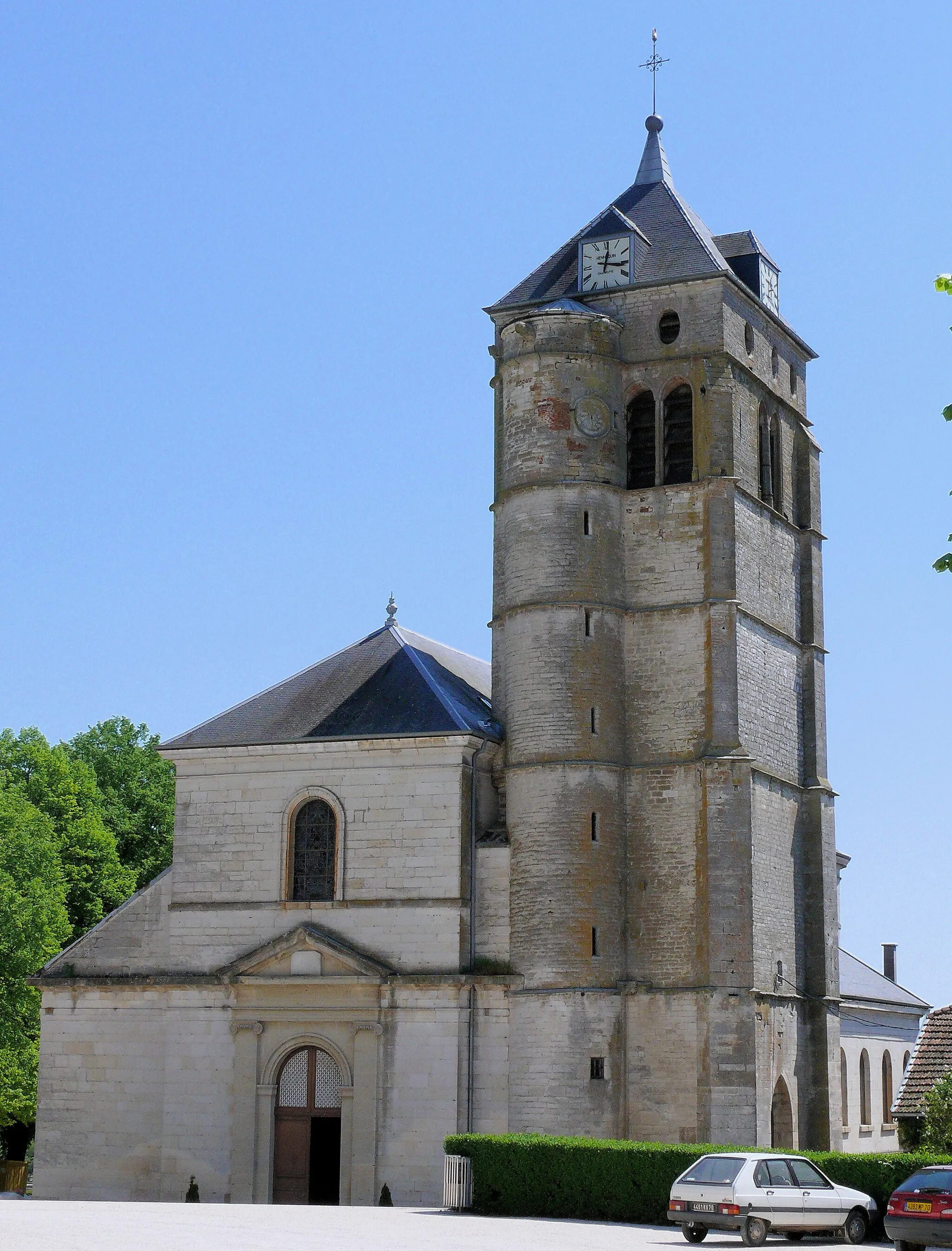Photo showing: Champlitte - Eglise Saint-Christophe, à côté du château