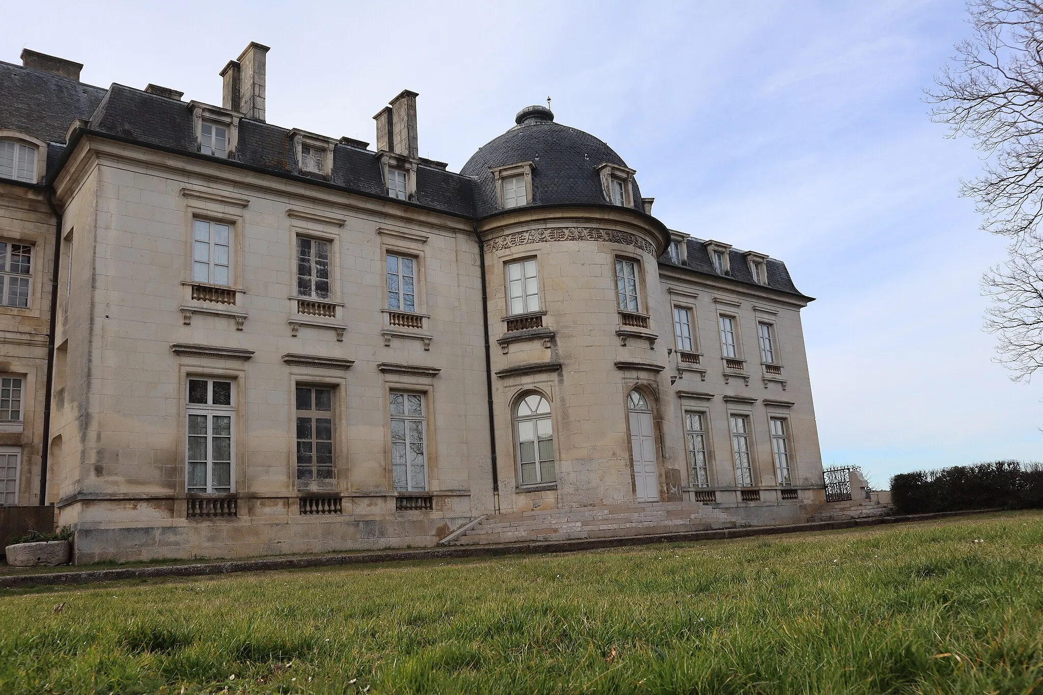 Photo showing: Extérieur du château de Champlitte (35).