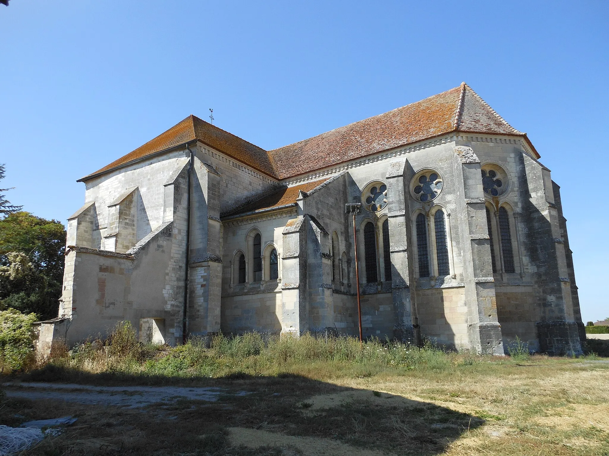 Photo showing: This building is indexed in the base Mérimée, a database of architectural heritage maintained by the French Ministry of Culture, under the reference PA00078740 .