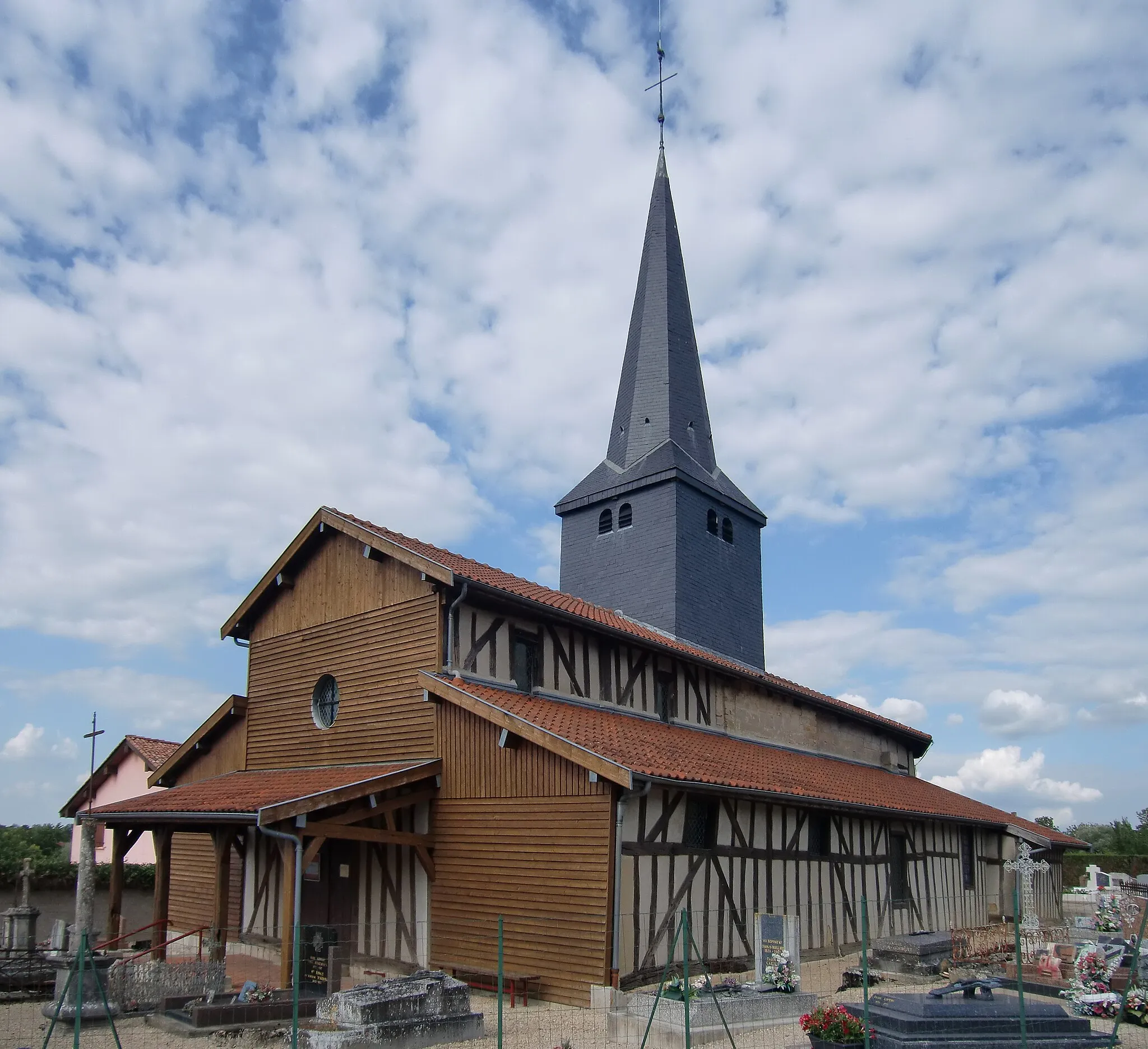 Photo showing: Eglise Saint Maurice d'Arrigny (Marne - Champagne - France) édifice à pans de bois du pays du Der