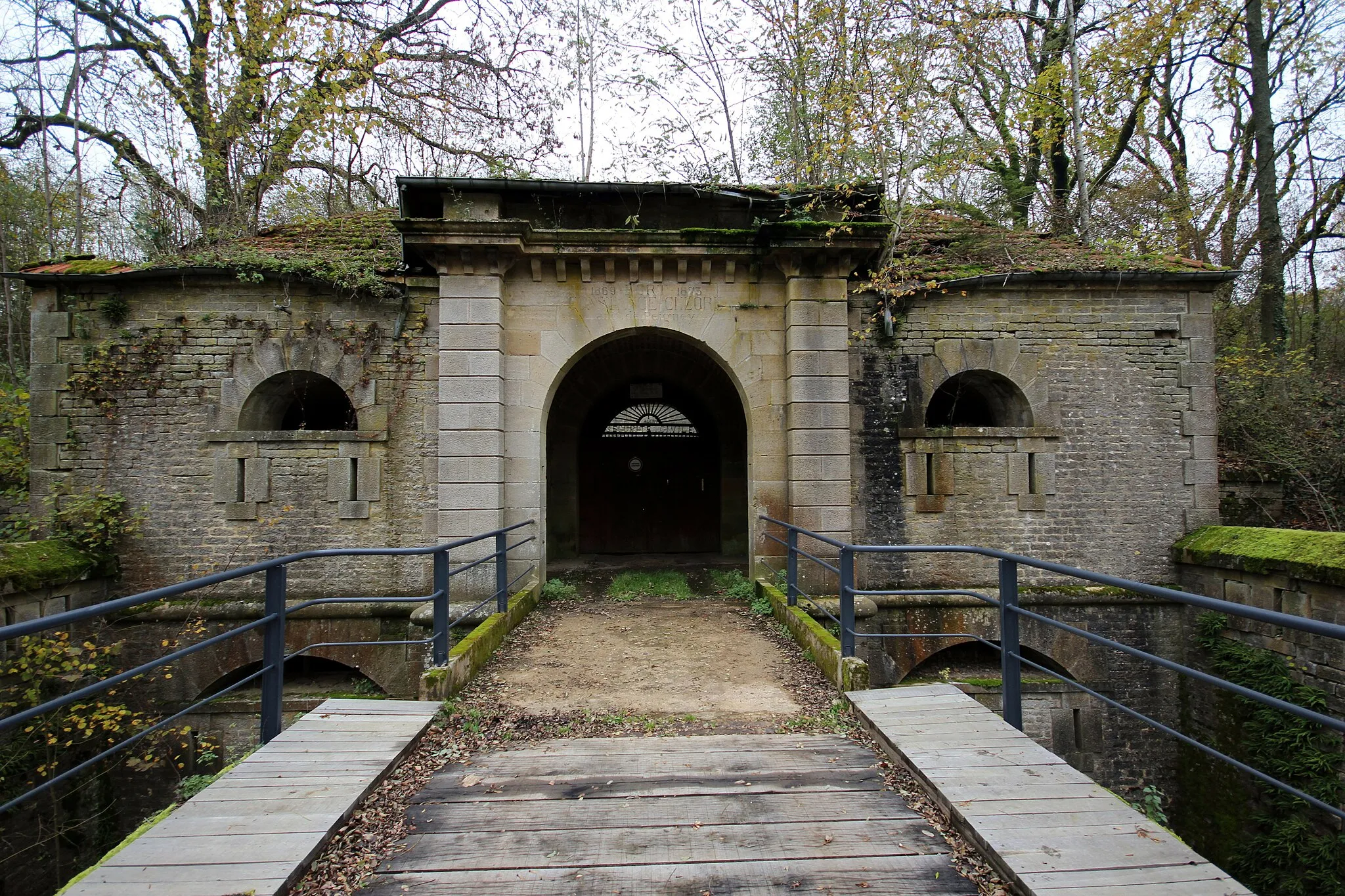 Photo showing: L'entrée du fort de Peigney