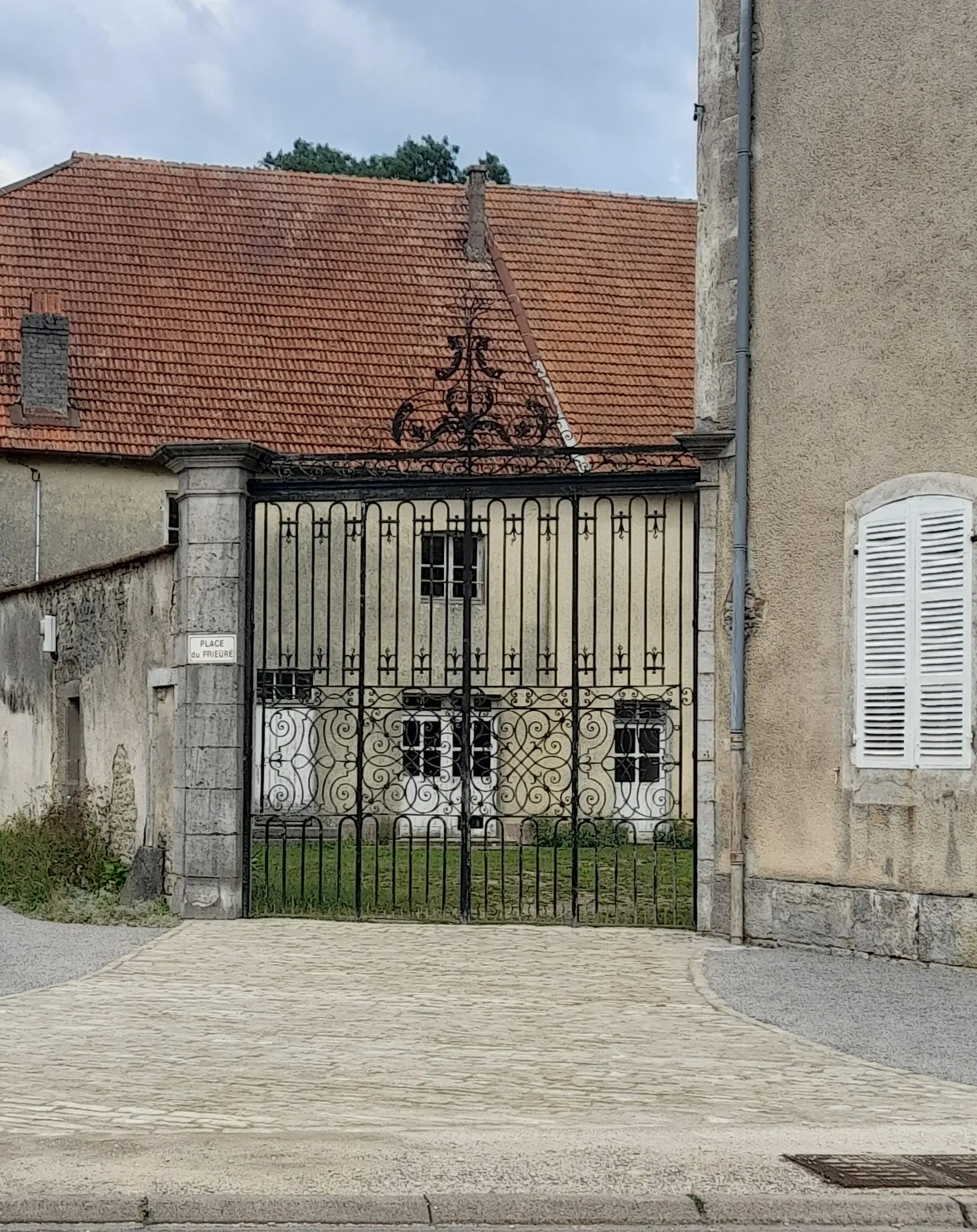 Photo showing: Grille provenant de l'abbaye de Morimond