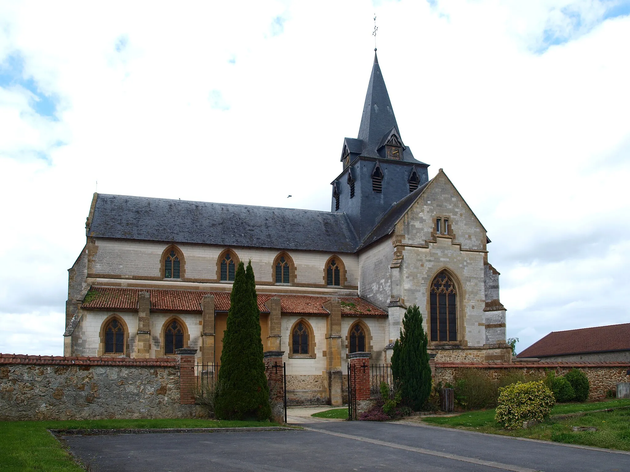 Photo showing: Église Saint-Martin de Sommepy-Tahure (Marne, France)