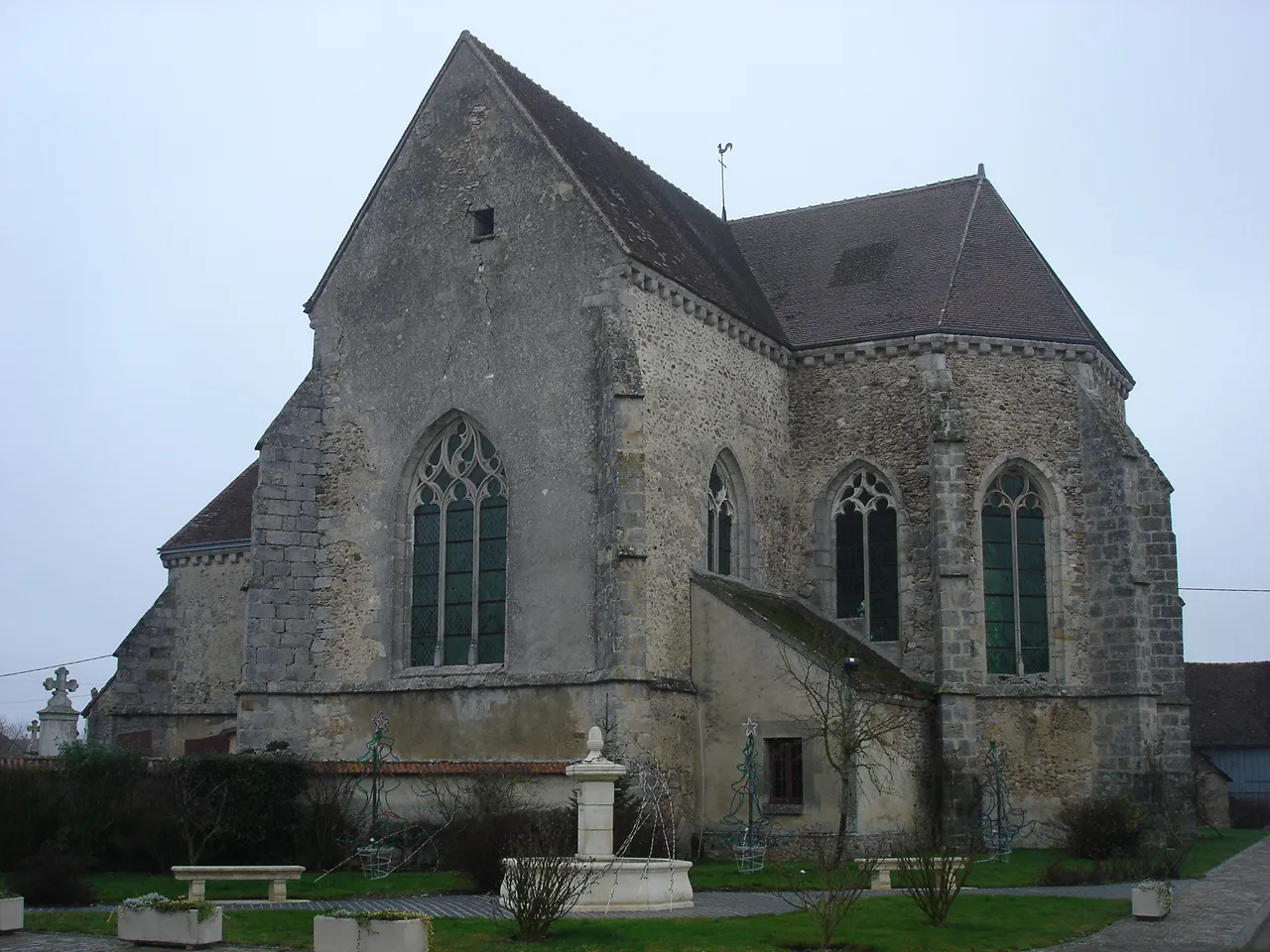 Photo showing: Saint-Apollinaire church of Broussy-le-Grand, Marne, France