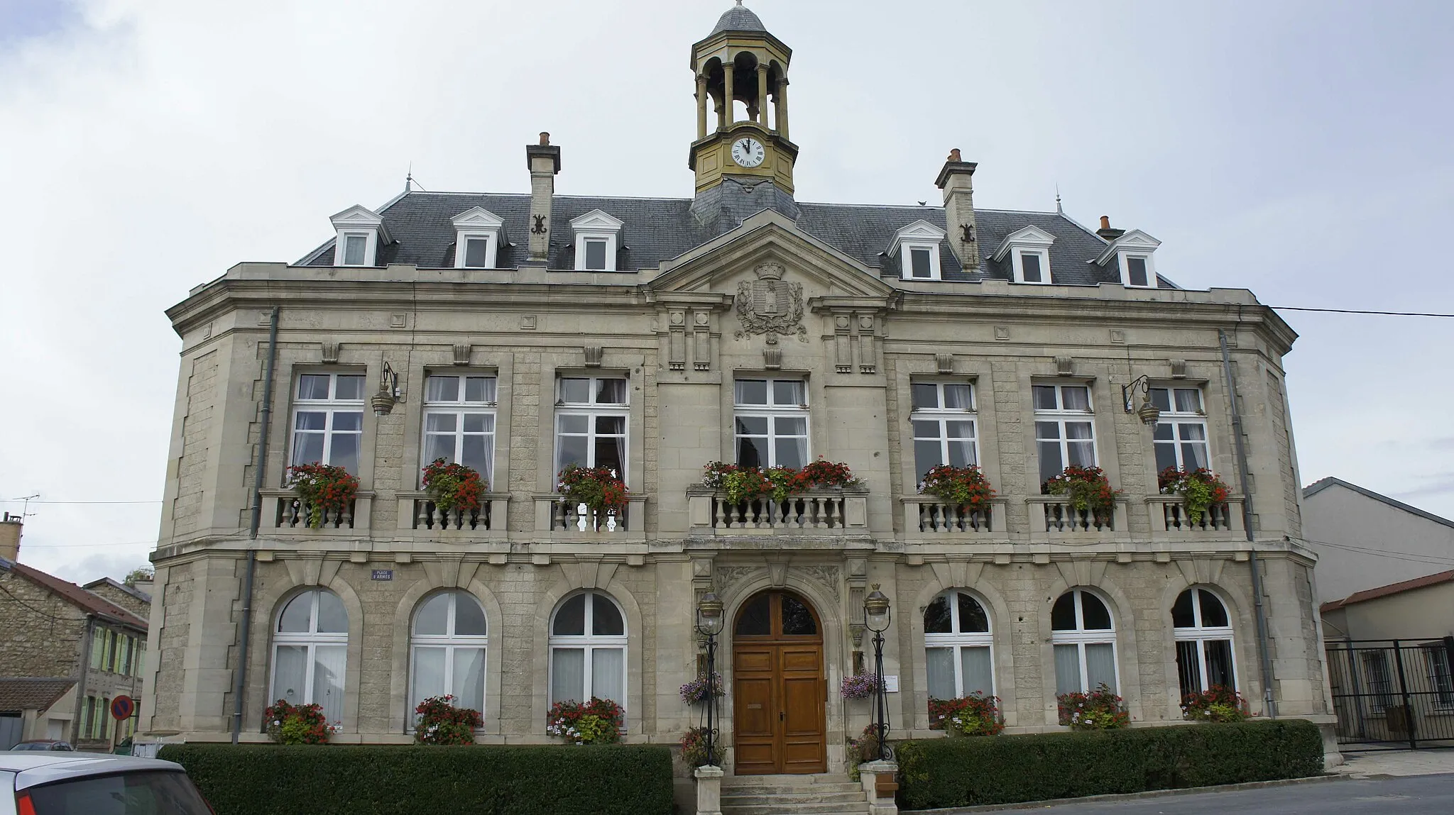 Photo showing: Mairie Cormicy.