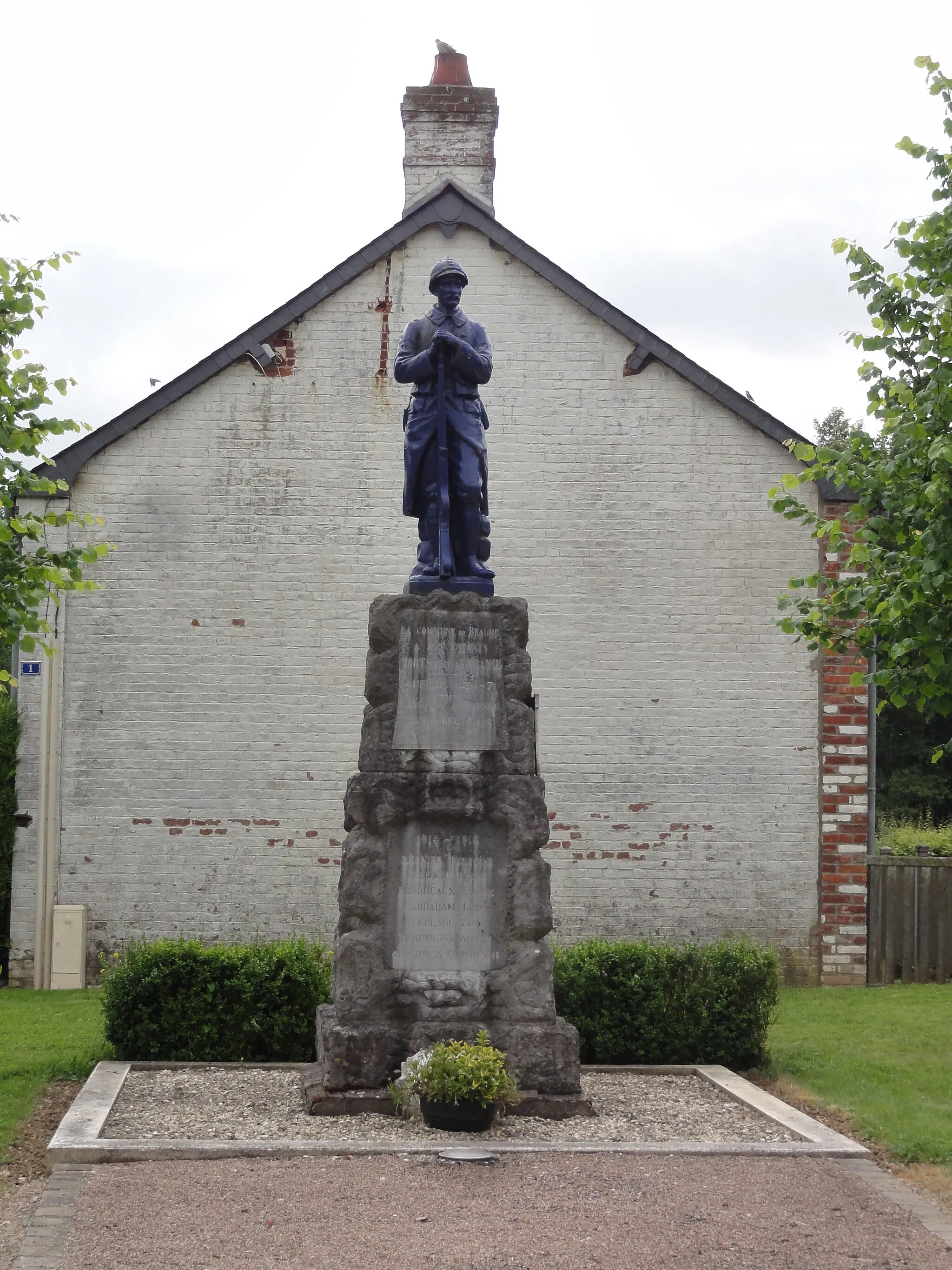 Photo showing: Beaumé (Aisne) monument aux morts