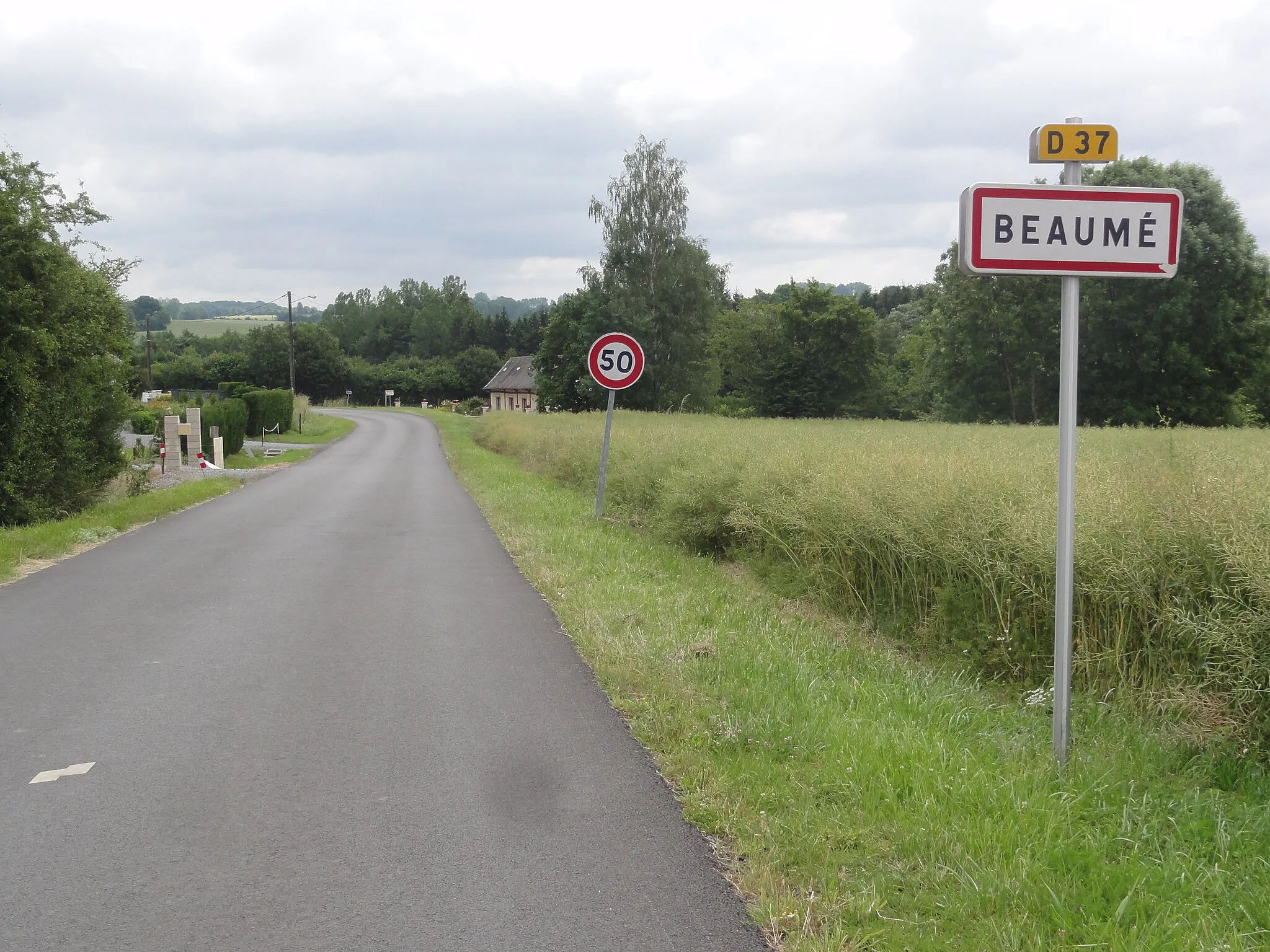 Photo showing: Beaumé (Aisne) city limit sign