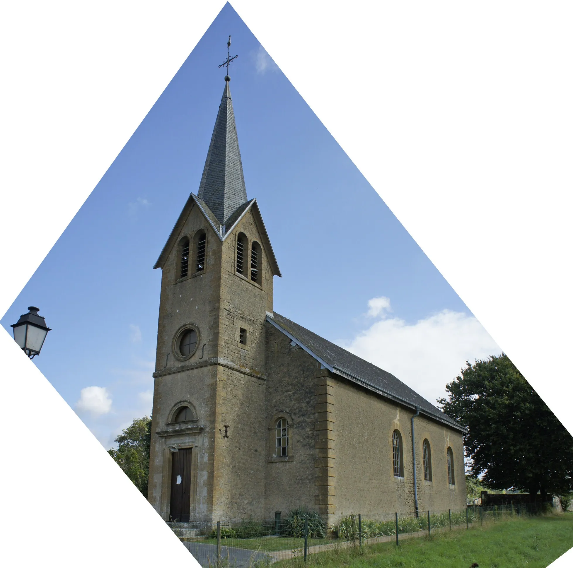 Photo showing: Une vue de l'Église La Moncelle.