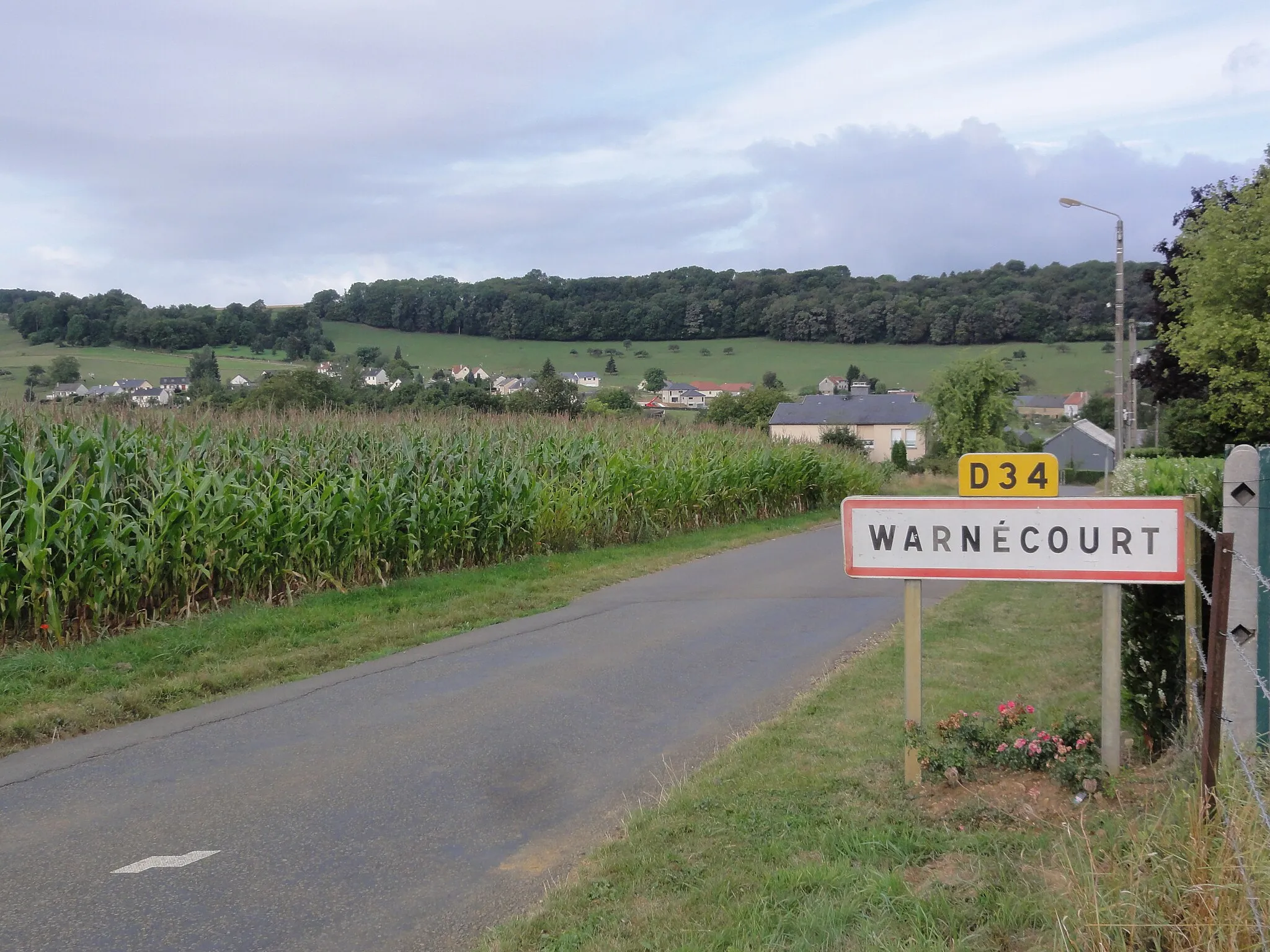 Photo showing: Warnécourt (Ardennes) city limit sign