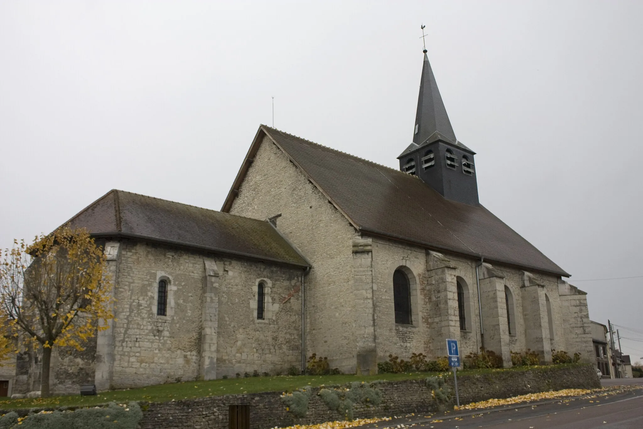 Photo showing: Parish church Saint-Martin, Bayel, , Champagne-Ardenne , France.