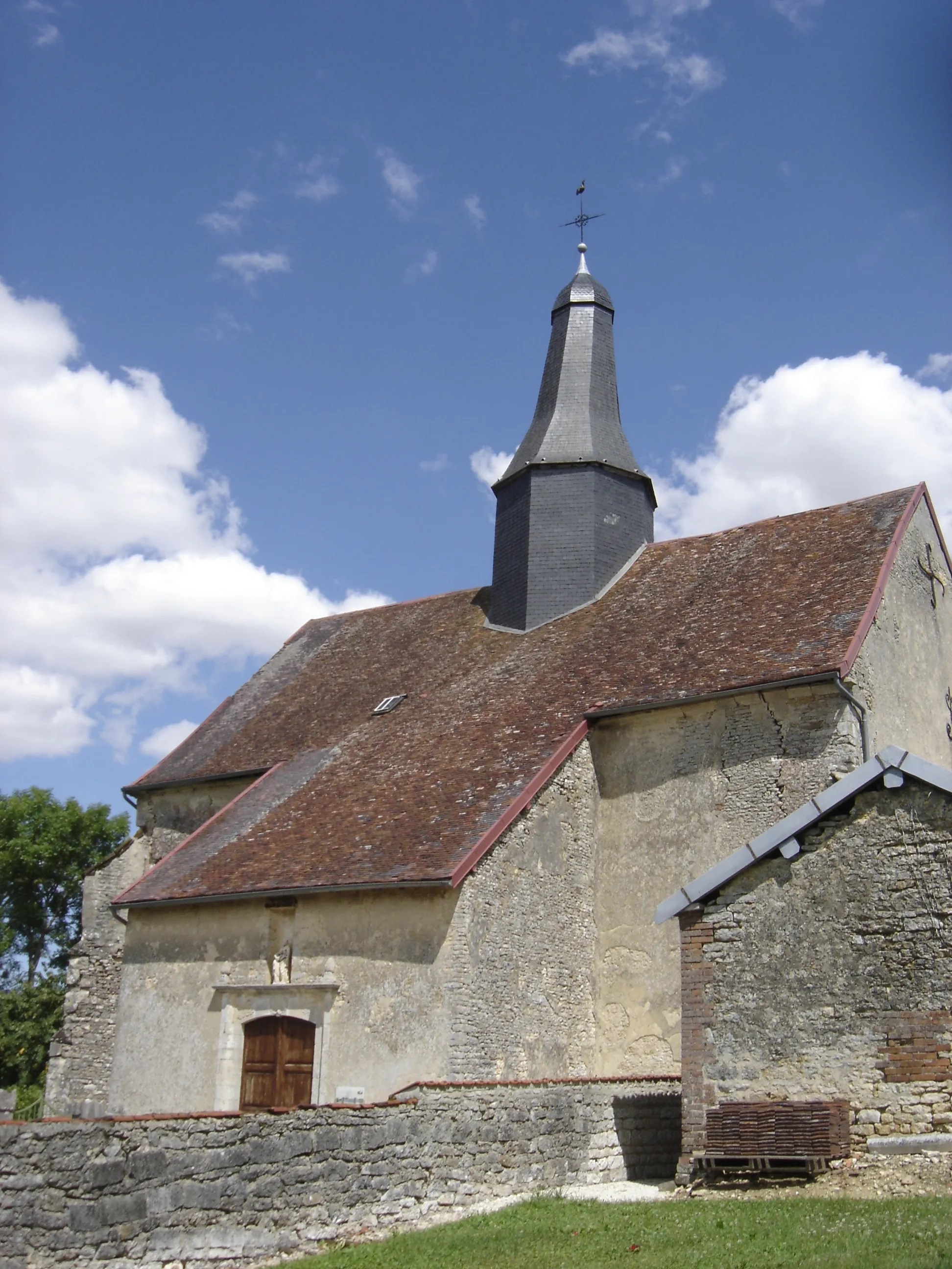 Photo showing: église de l'Assomption de la Sainte Vierge du Puits - Aube - France