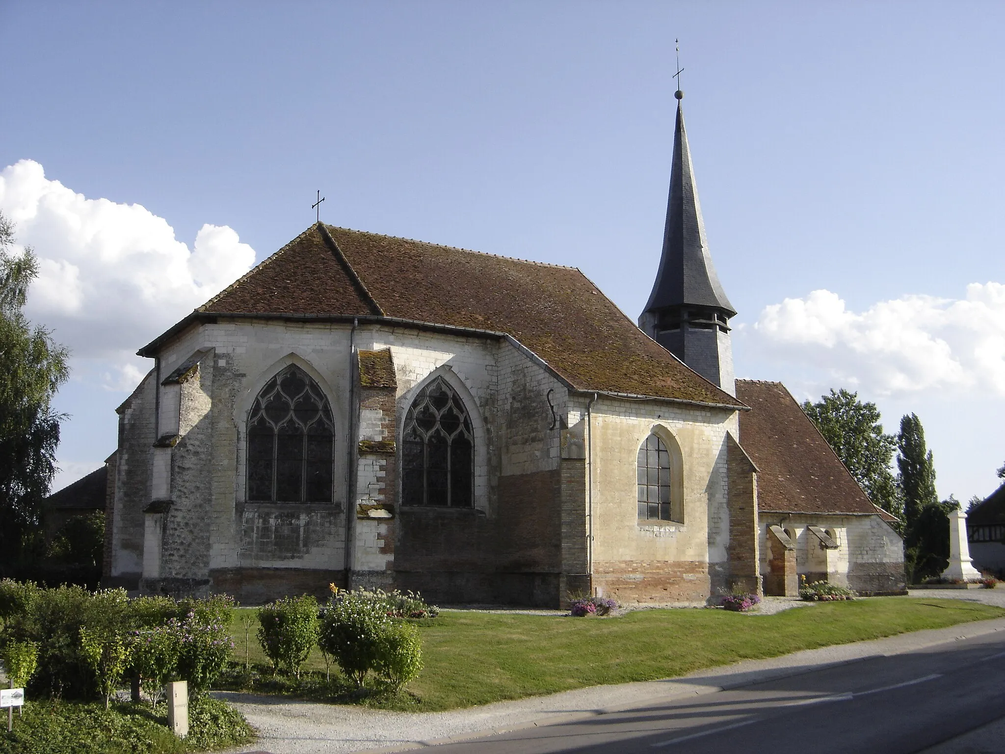 Photo showing: église Saint Pierre et Saint Paul - Géraudot - Aube - France