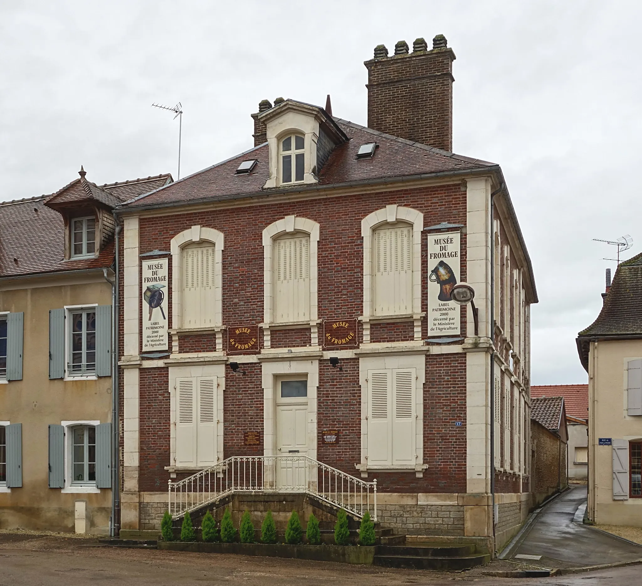 Photo showing: Le musée du fromage à Chaource.