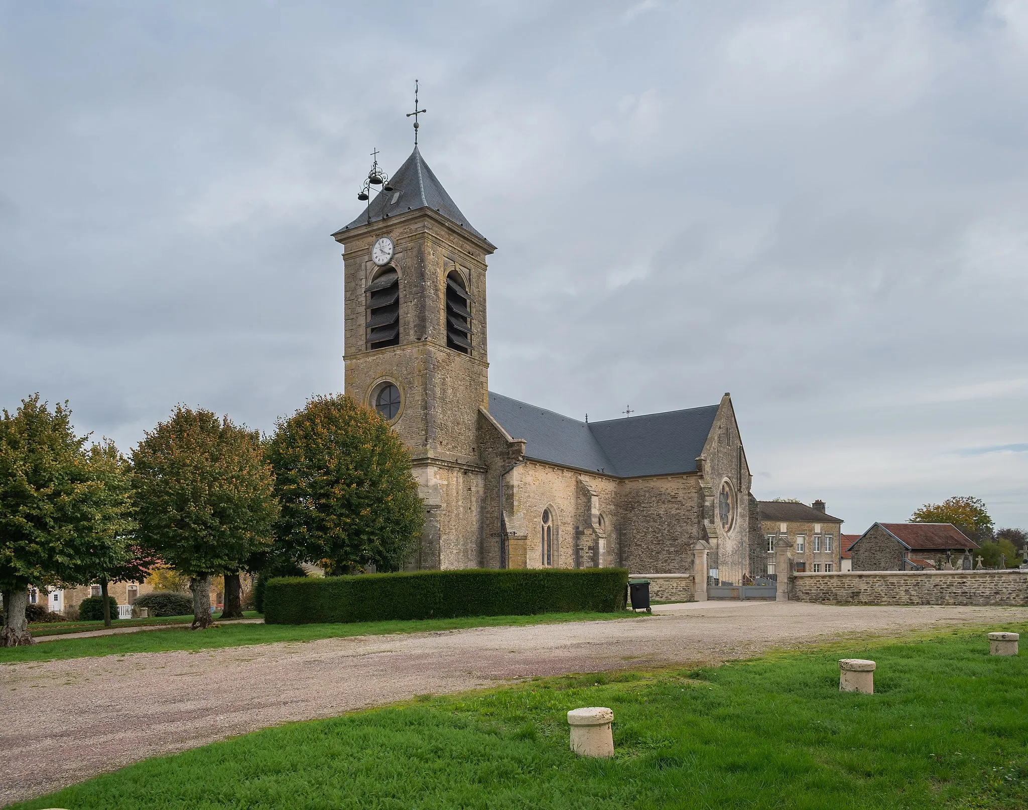 Photo showing: Saint Valentine church in Lantages, Aube, France