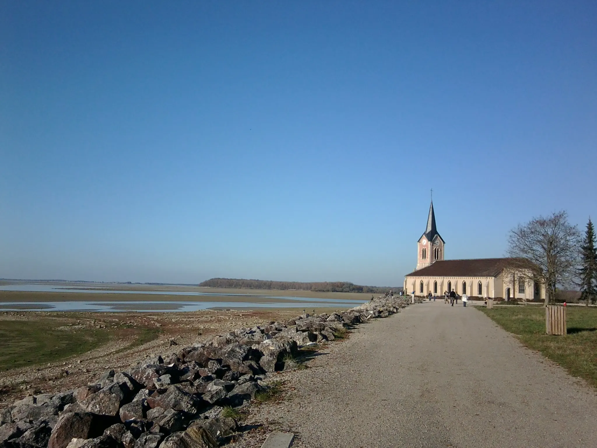 Photo showing: Église Saint-Laurent de Champeaubert à Giffaumont-Champeaubert (51).