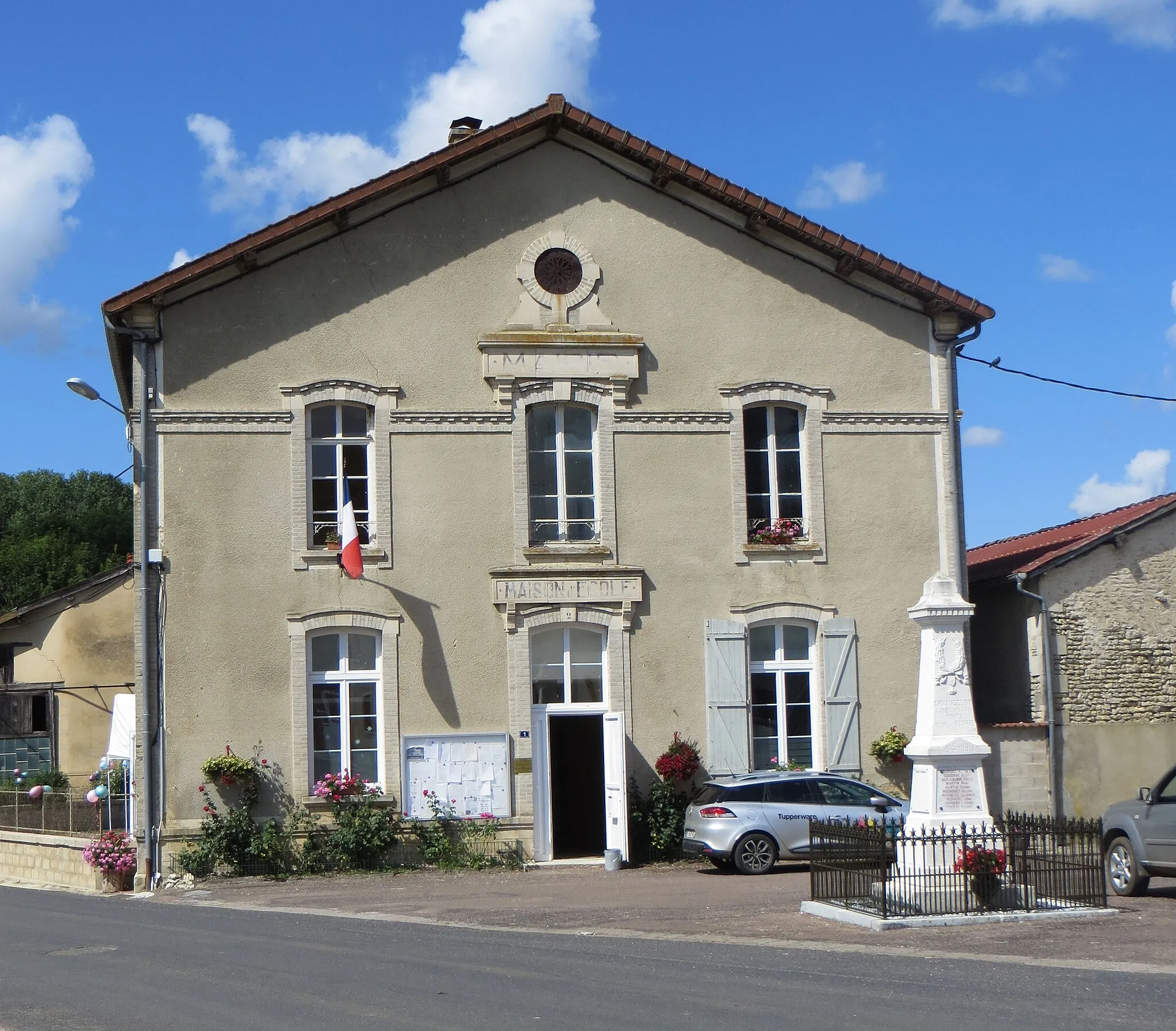 Photo showing: Mairie d'Arancourt