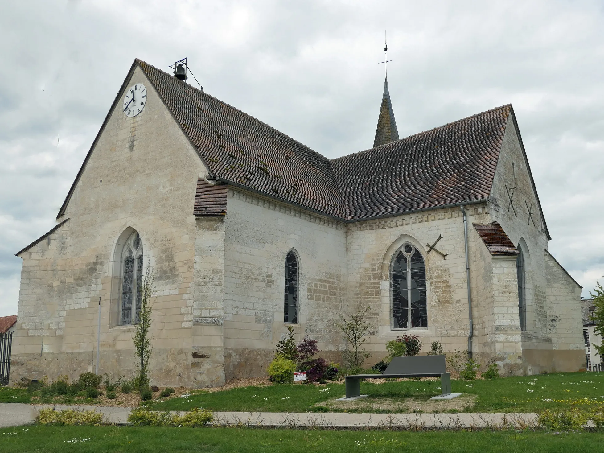 Photo showing: Église Saint-Julien-de-Brioude de Dierrey-Saint-Julien