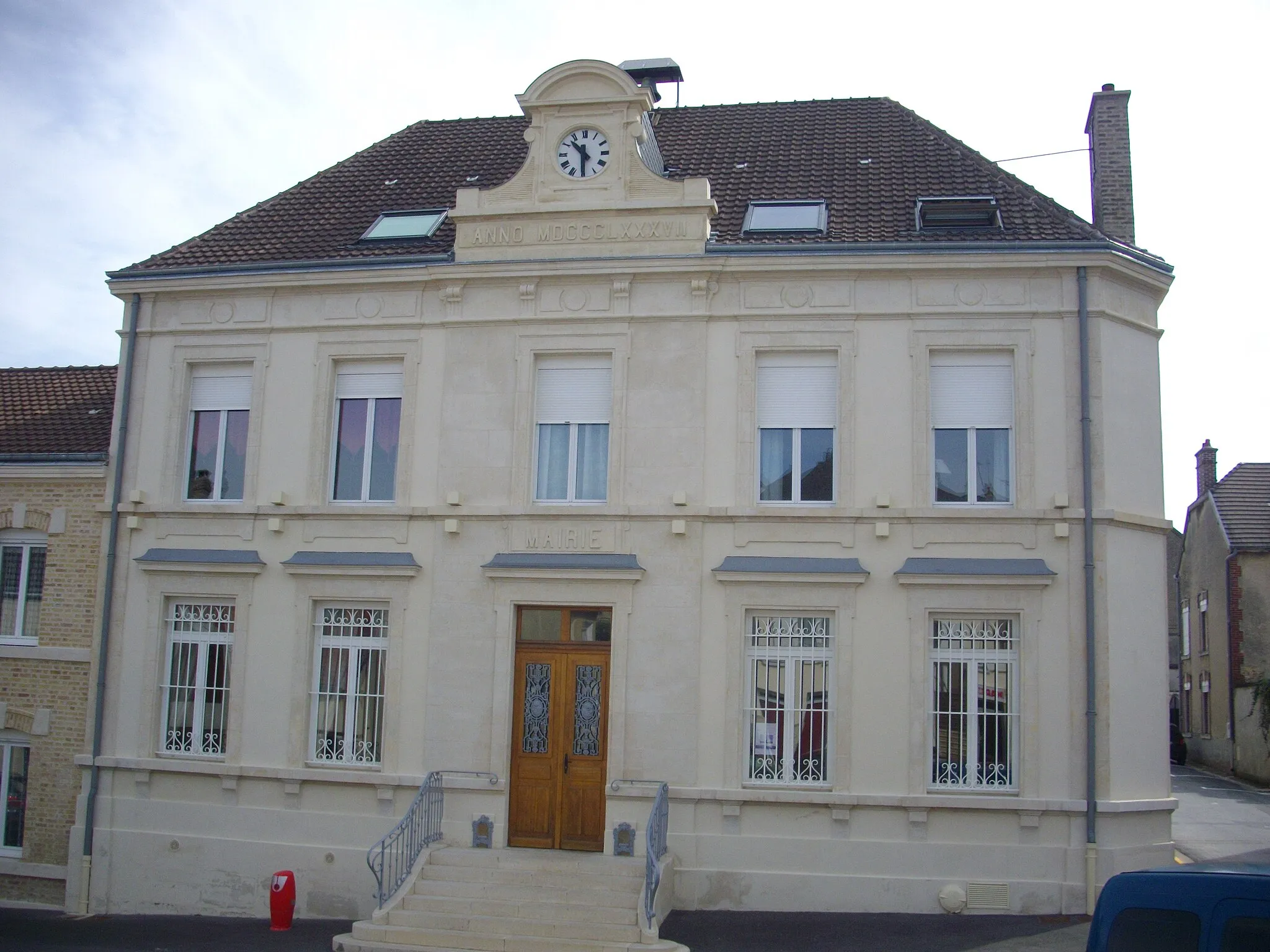 Photo showing: Town hall of Mailly-Champagne (Marne, France), built in 1887