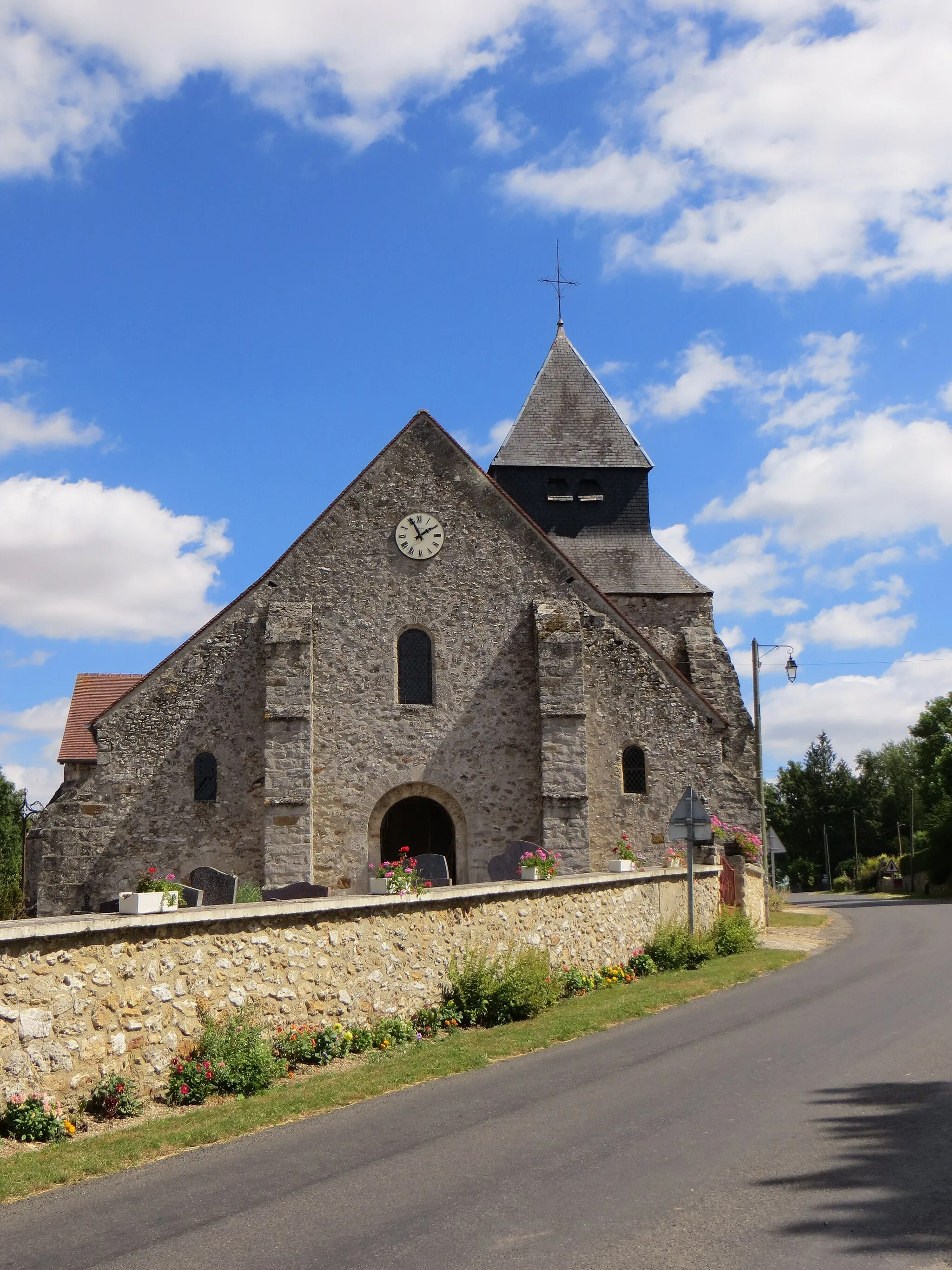 Photo showing: Vue générale de l'église