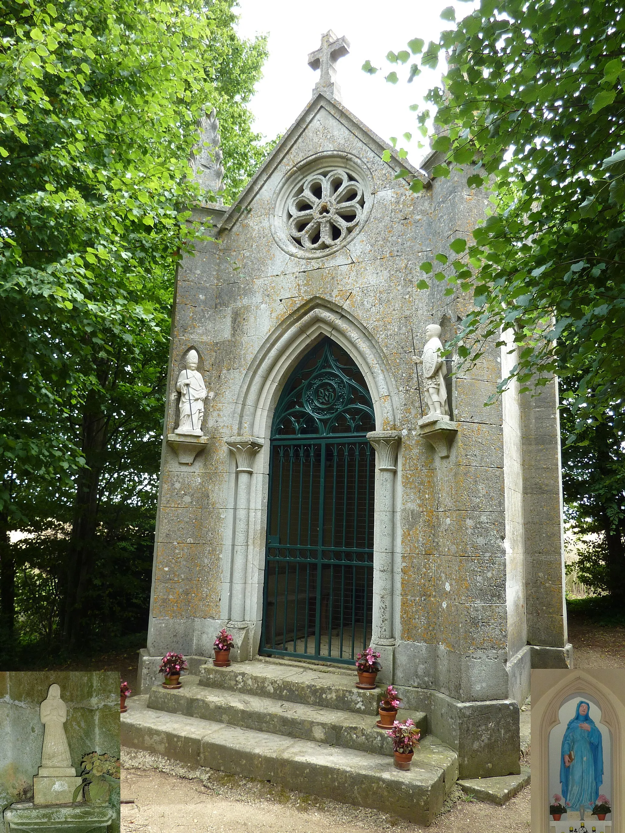 Photo showing: Chapelle Sainte-Menehould.
En bas à droite, Statue de la sainte dans la chapelle

En bas à droite, Statuette de la sainte dans la source