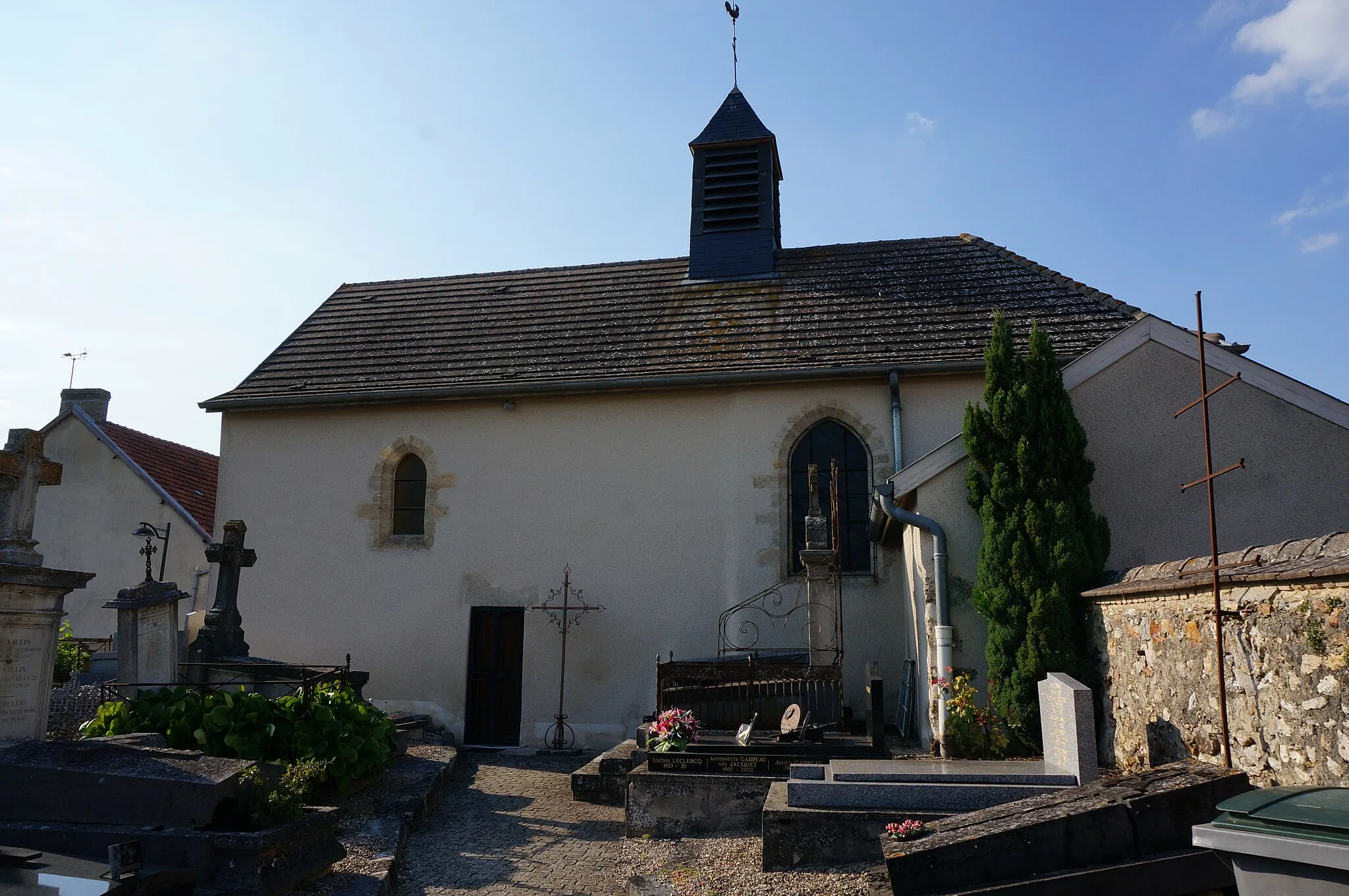 Photo showing: L'église des Petites Loges .