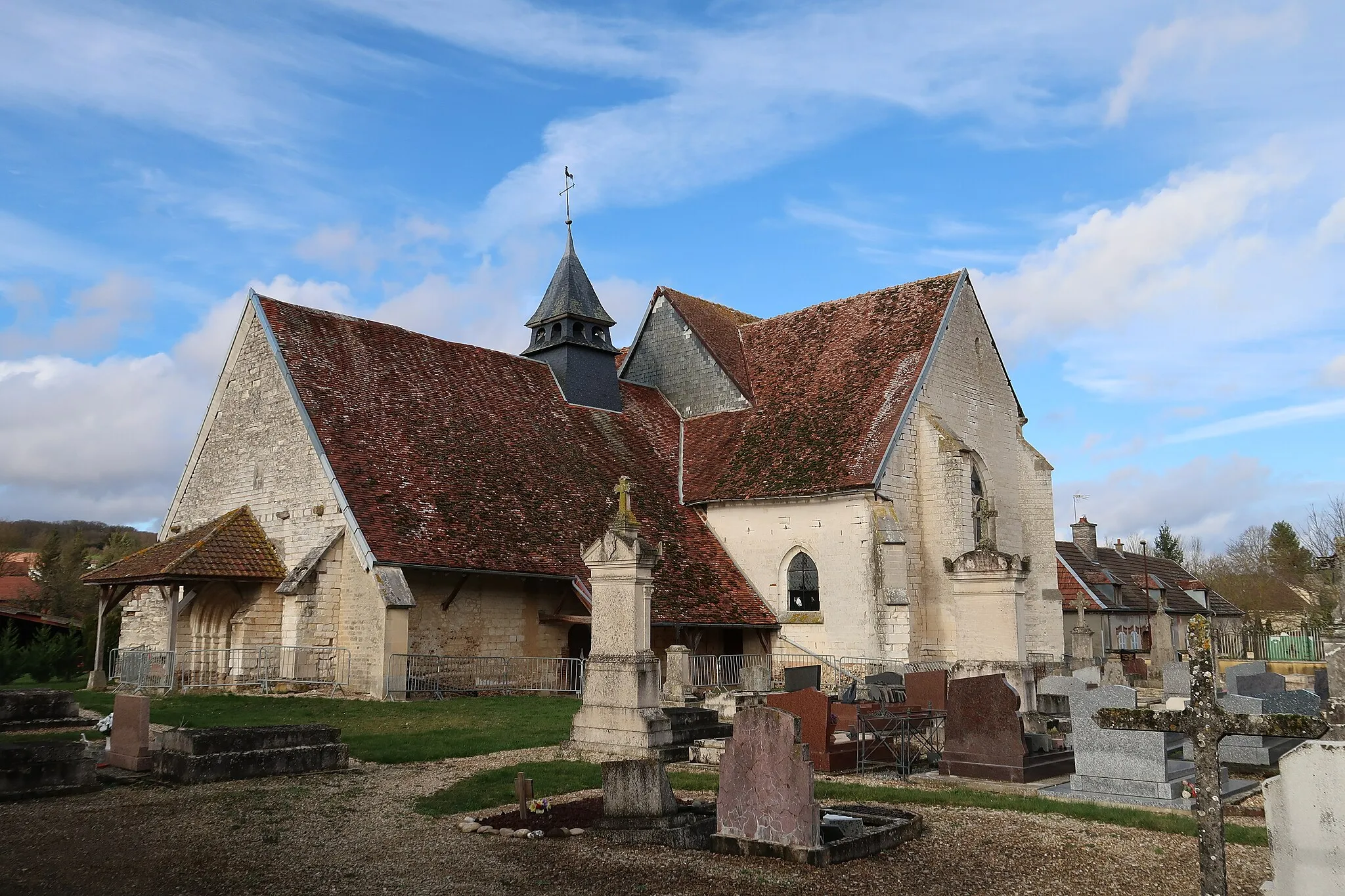 Photo showing: Macey, église