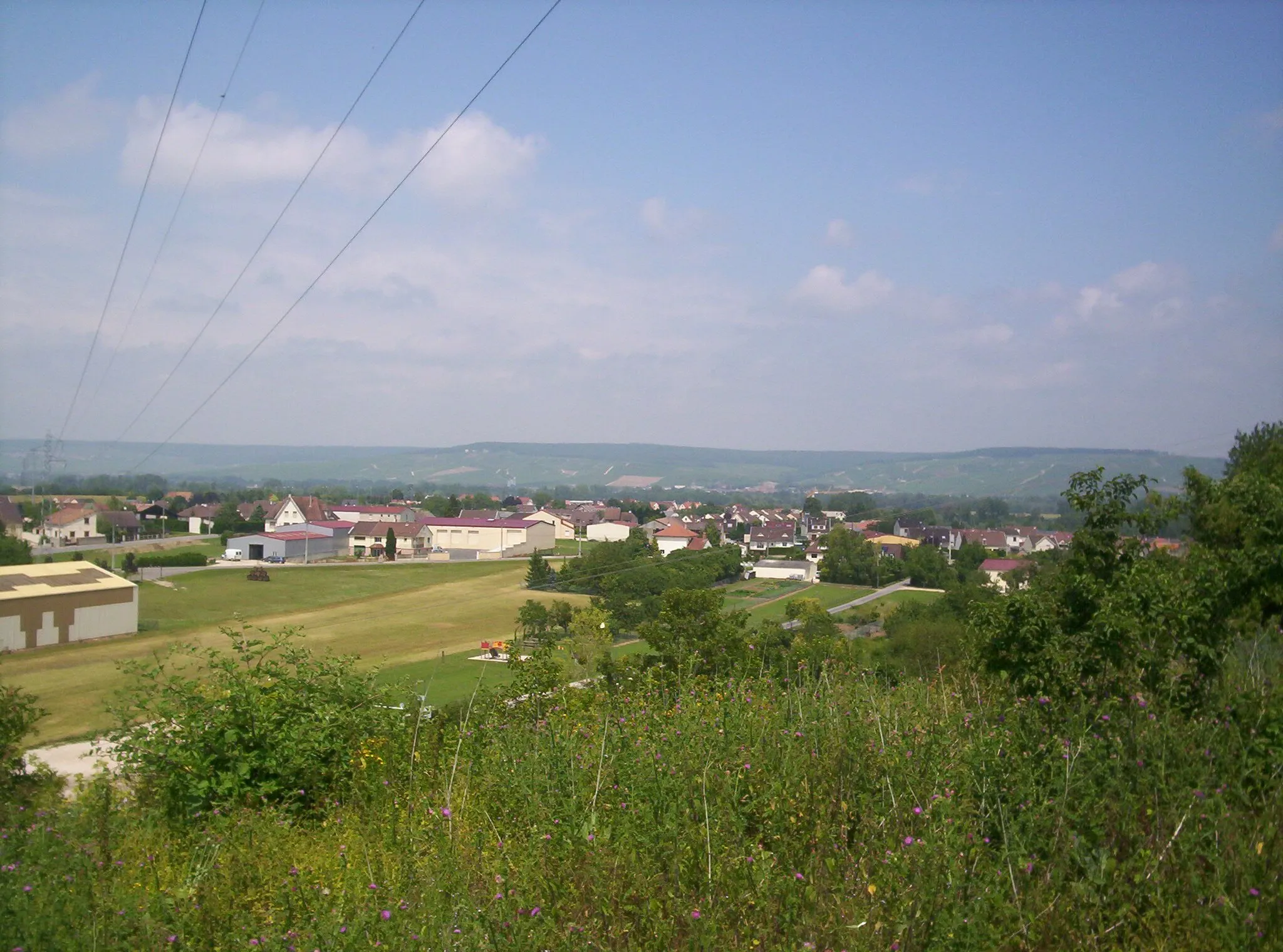 Photo showing: Chouilly (Marne, France), vue depuis la montagnotte.

Photo prise le 07-07-06.