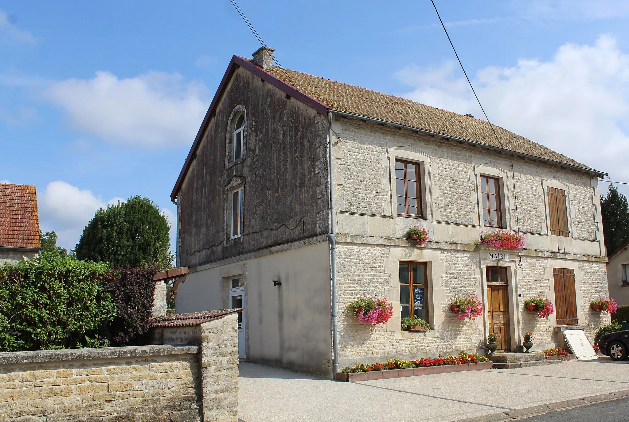 Photo showing: La mairie