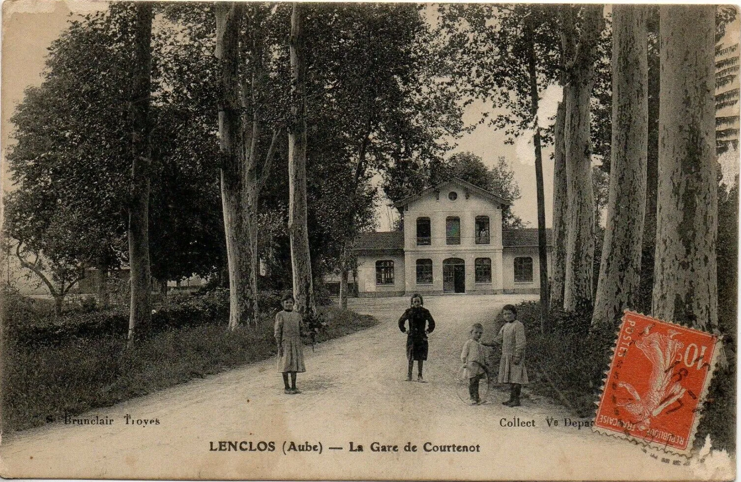 Photo showing: Courtenot-Lenclos La gare vers1910