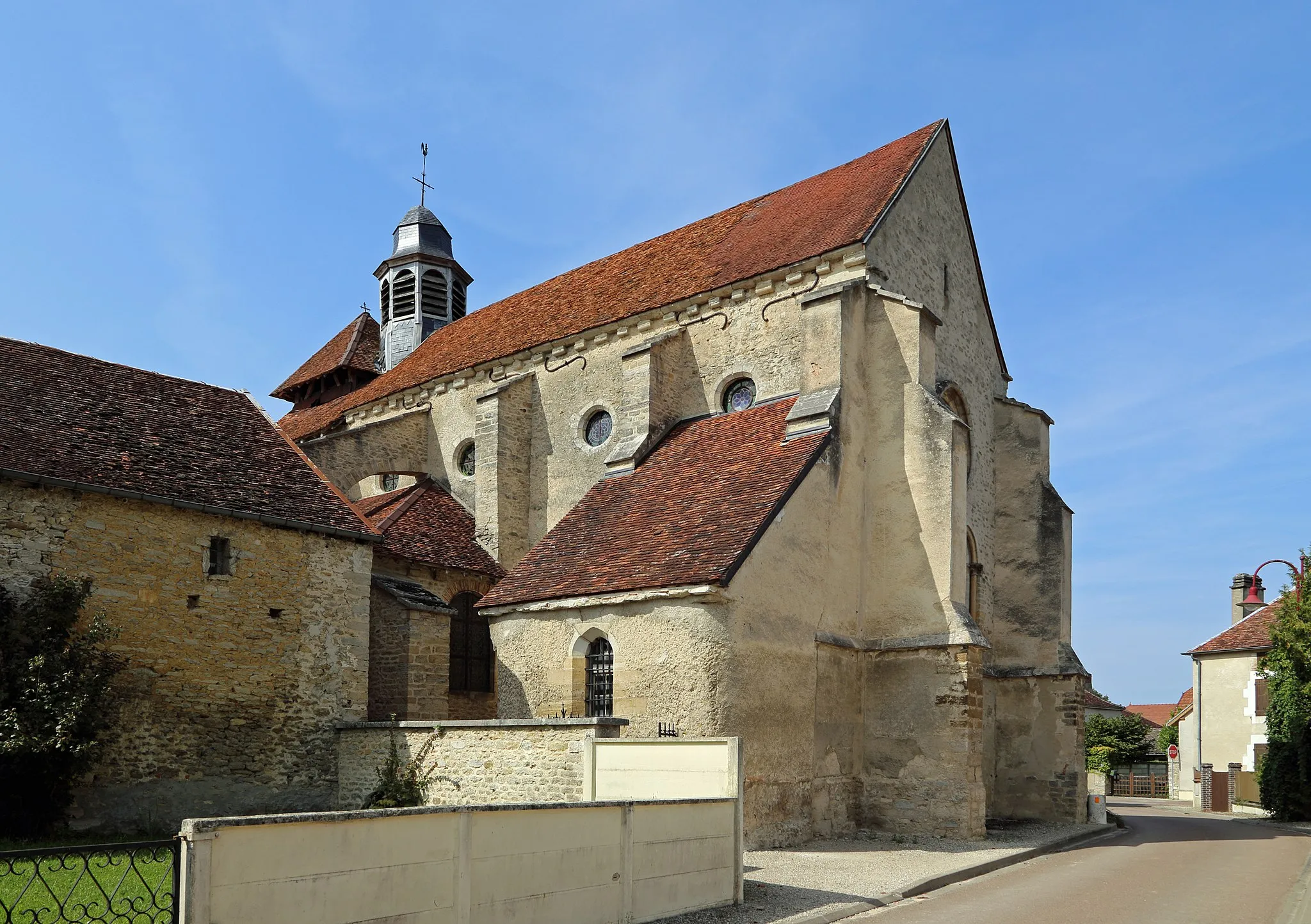 Photo showing: This building is classé au titre des monuments historiques de la France. It is indexed in the base Mérimée, a database of architectural heritage maintained by the French Ministry of Culture, under the reference PA00078116 .