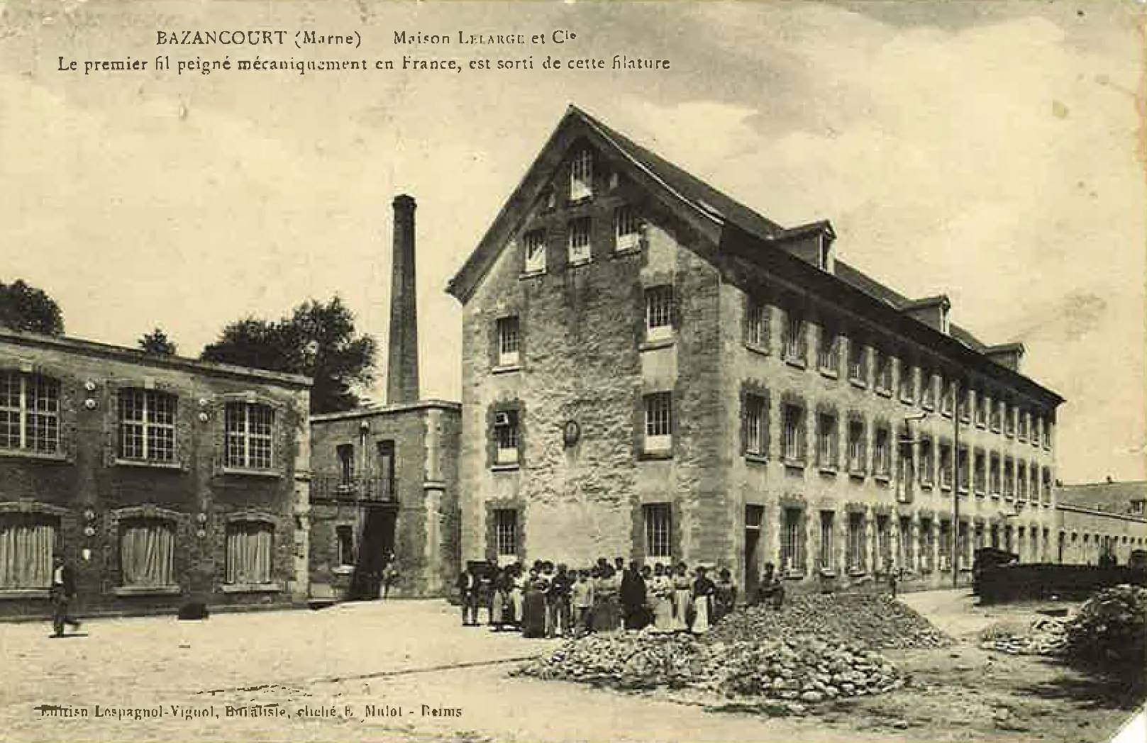 Photo showing: Sortie des usines Lelarge à Bazancourt