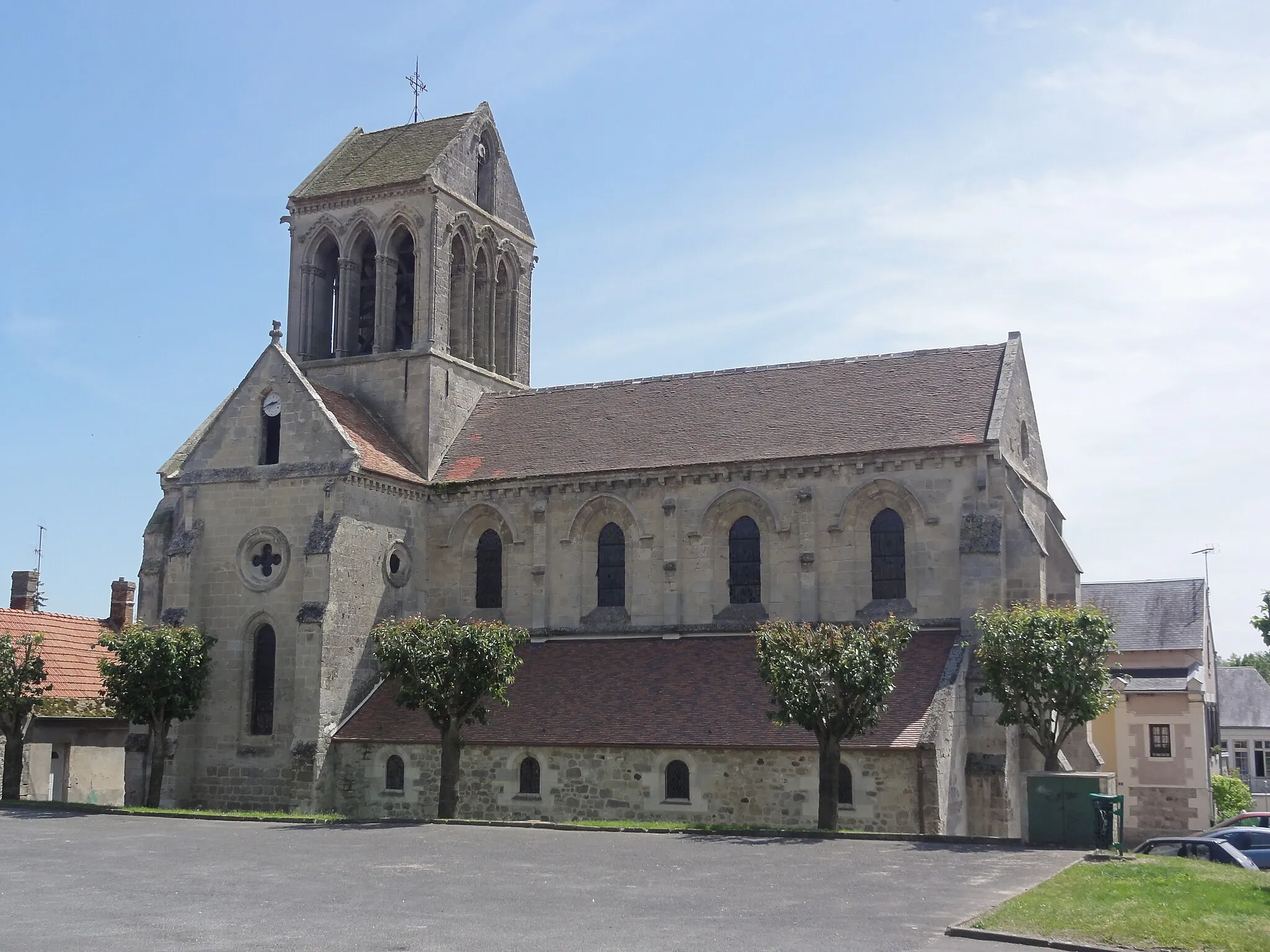 Photo showing: Bourg-et-Comin (Aisne) Église