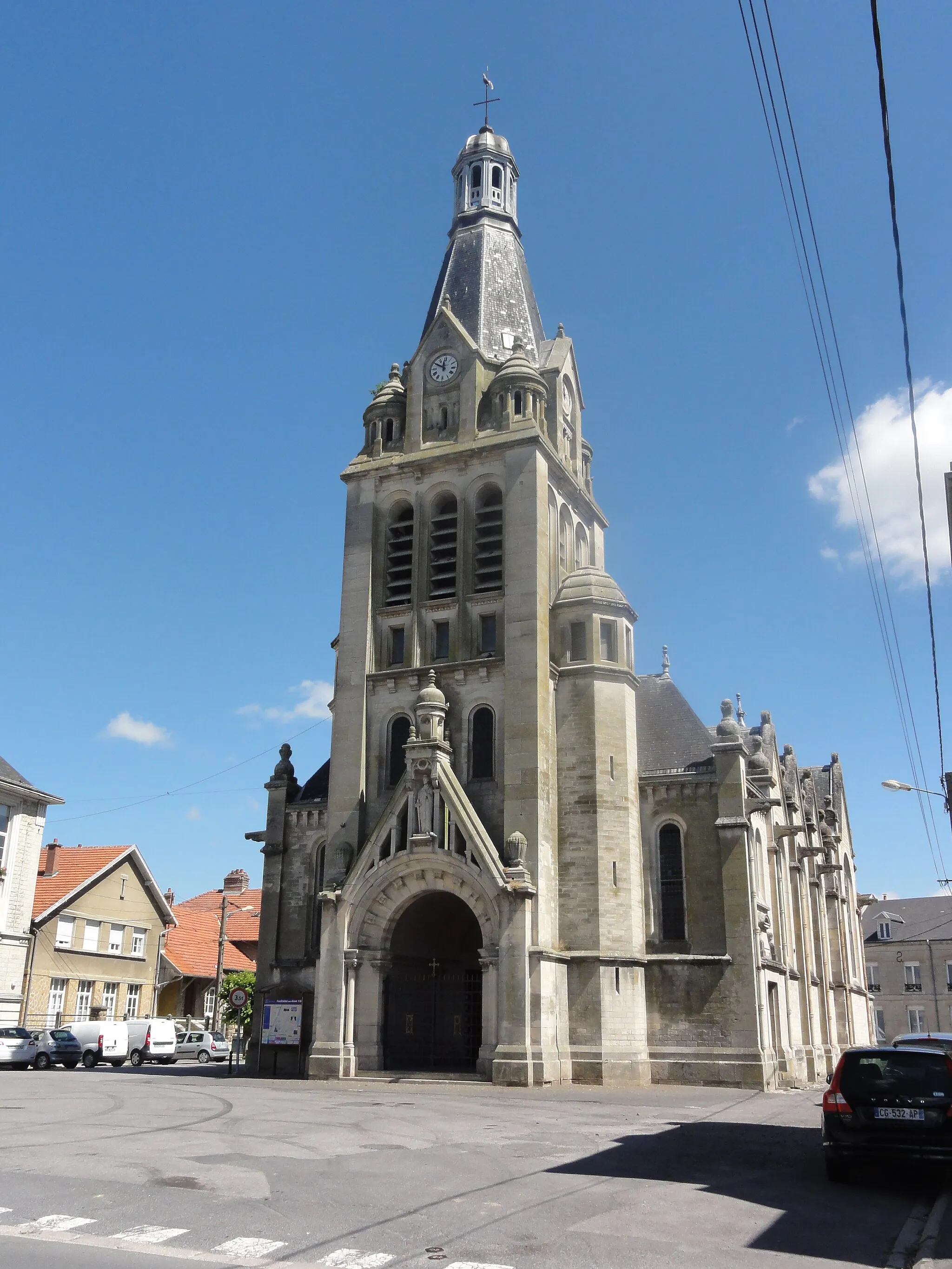 Photo showing: Neufchâtel-sur-Aisne (Aisne) église