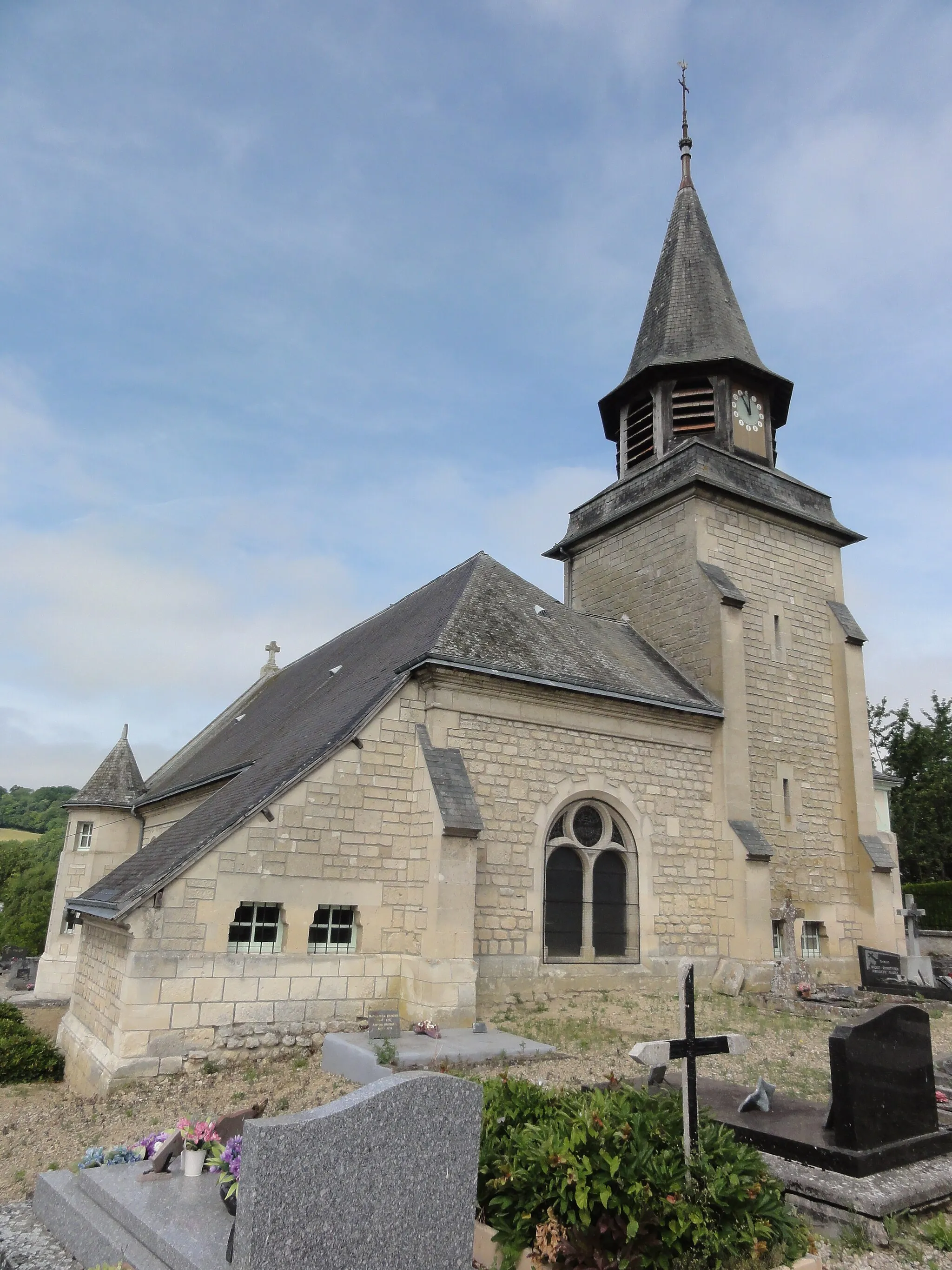 Photo showing: Vassogne (Aisne) église